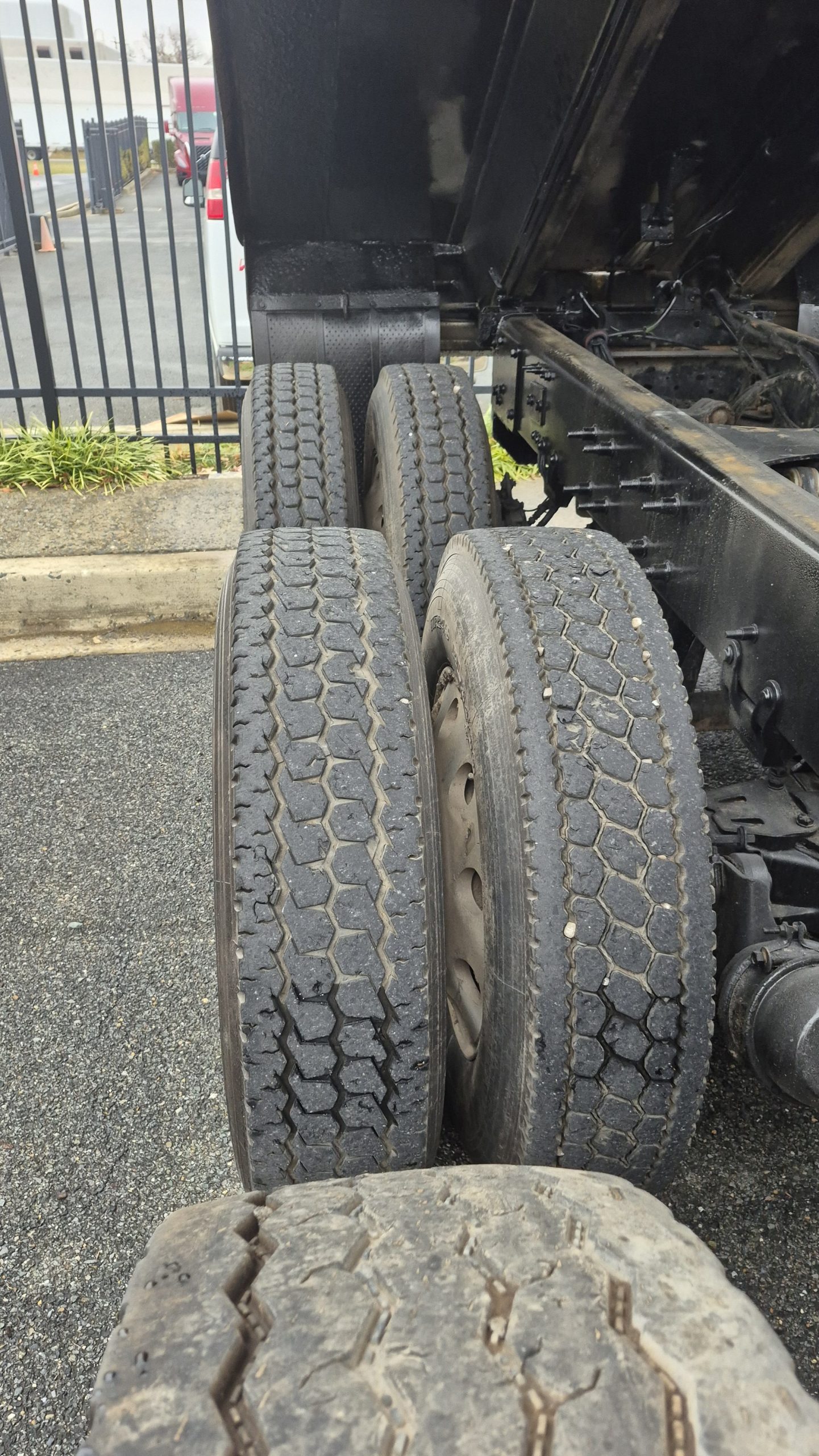 2019 MACK 64FR 1042917-13 2019 MACK 64FR 1042917-13