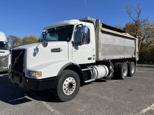 2019 VOLVO VHD 1060014-01