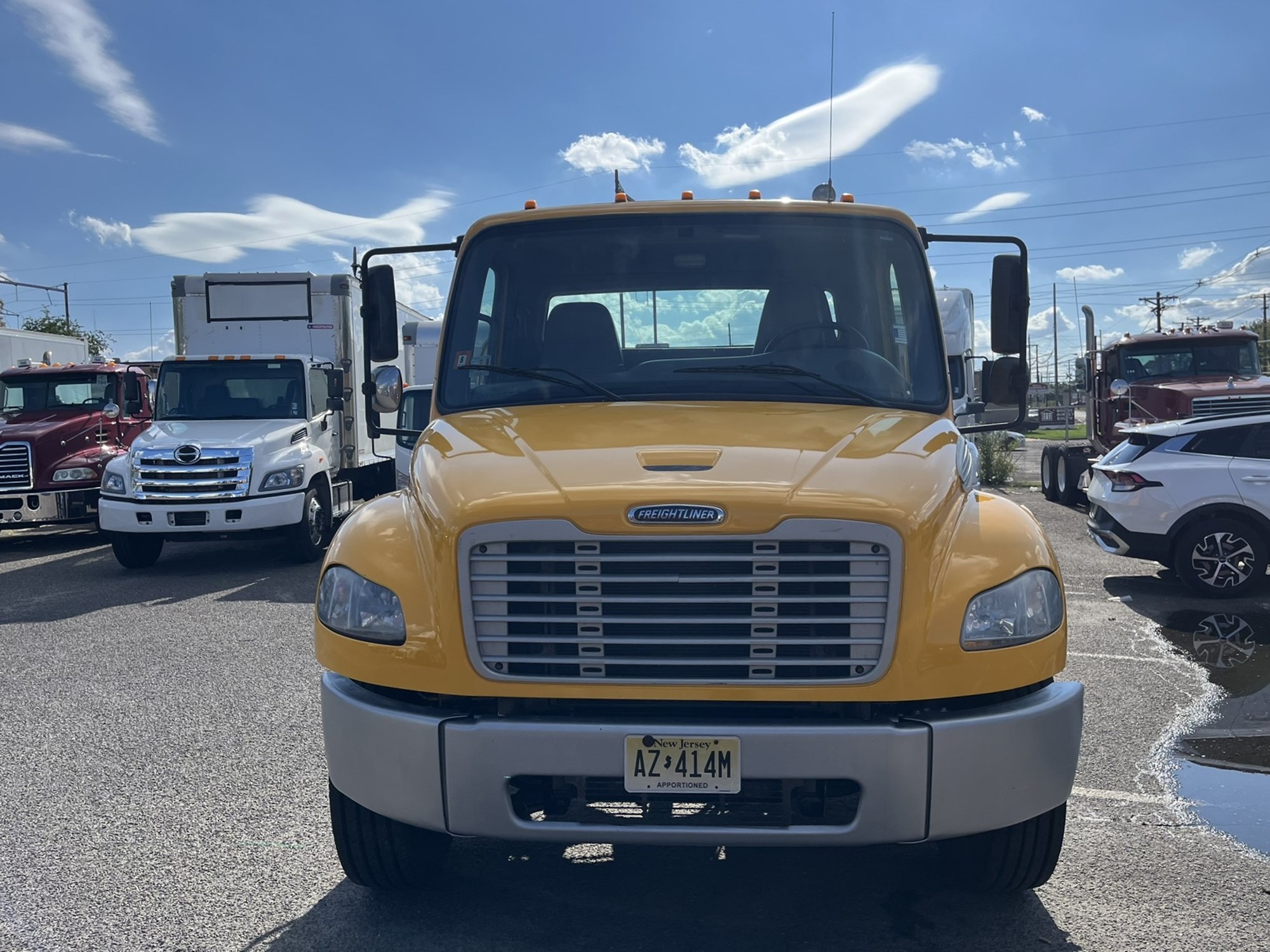 2021 FREIGHTLINER M2 1085561-02 2021 FREIGHTLINER M2 1085561-02