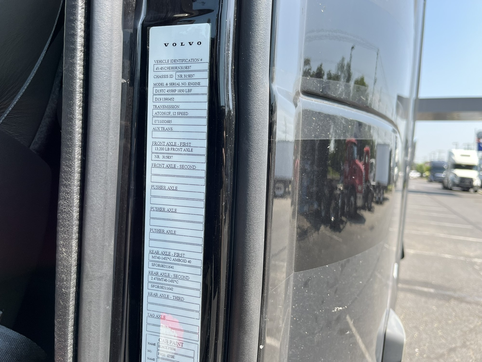 2024 Volvo VNL860 1091452-16 2024 Volvo VNL860 1091452-16