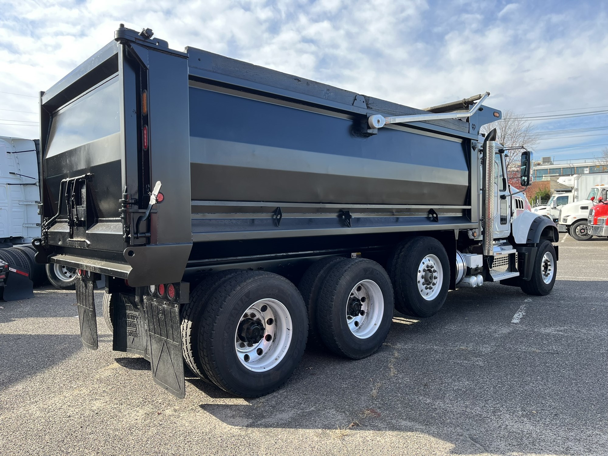 2022 MACK GRANITE 1101436-04 2022 MACK GRANITE 1101436-04