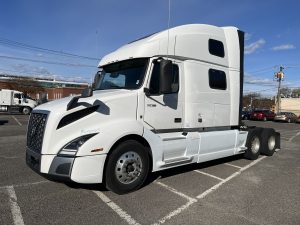 2022 Volvo VNL 1101797-01