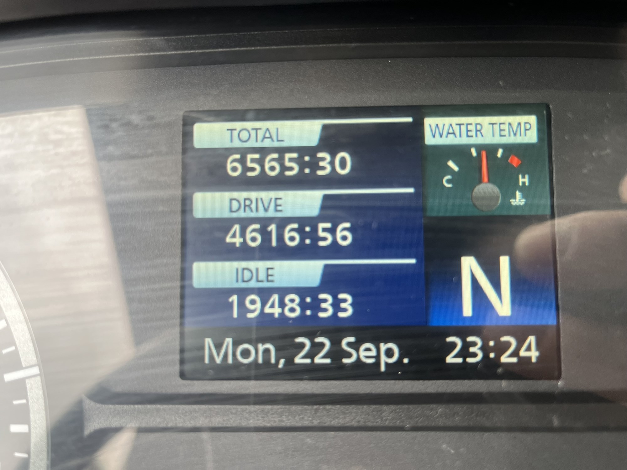 2018 HINO 338 1203054-09 2018 HINO 338 1203054-09