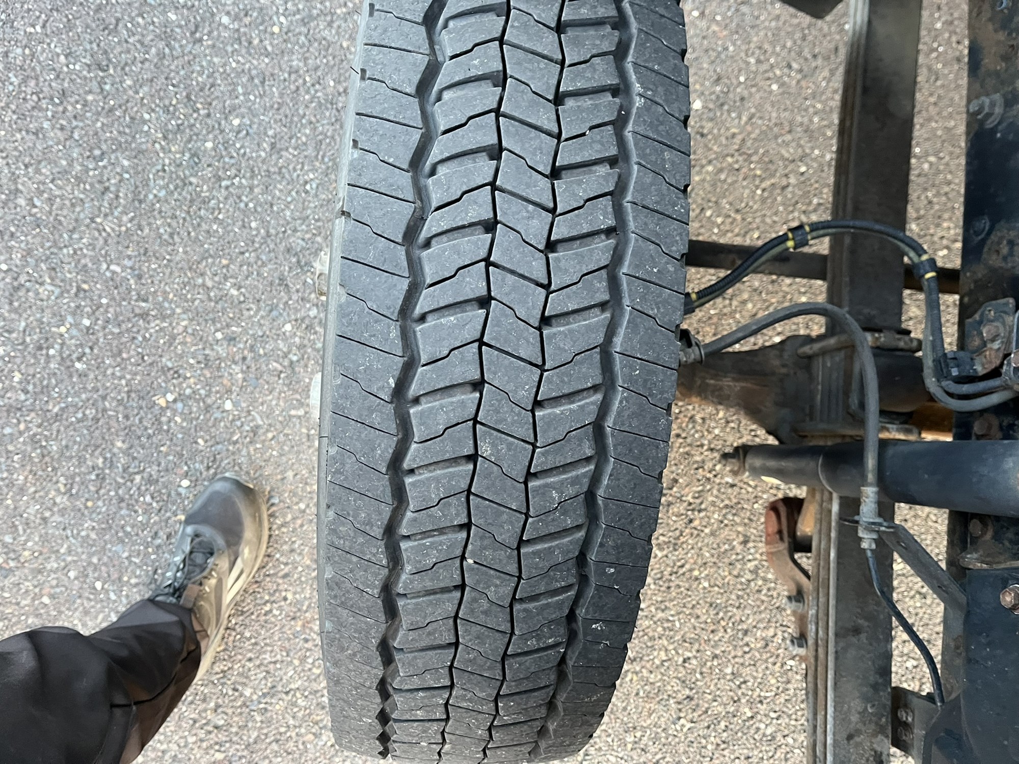 2020 HINO 195 1000003-19 2020 HINO 195 1000003-19