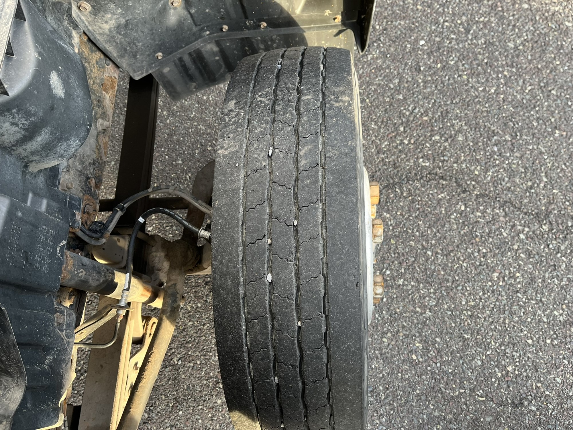 2015 HINO 195 1000441-16 2015 HINO 195 1000441-16