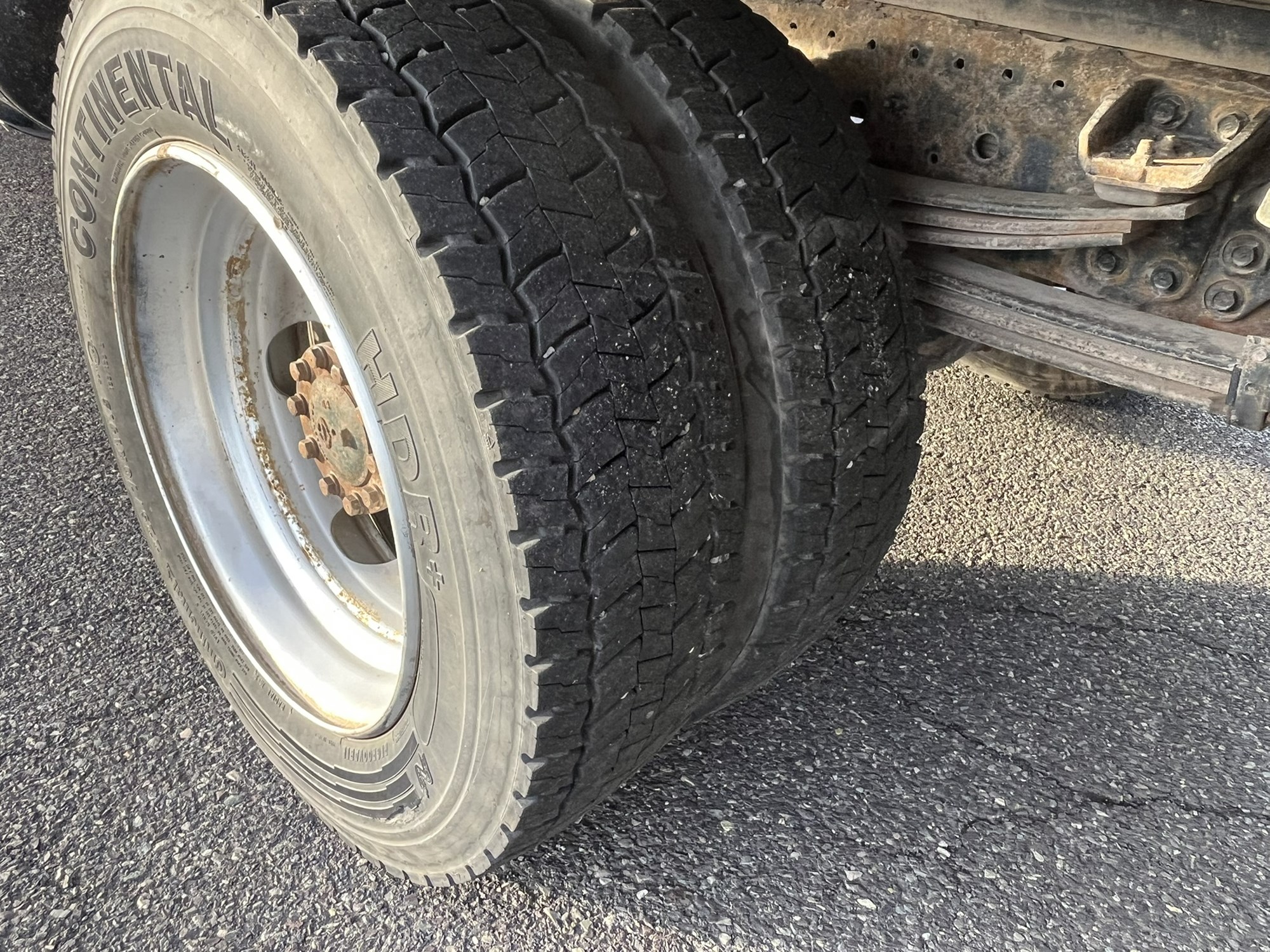 2015 HINO 195 1000441-20 2015 HINO 195 1000441-20