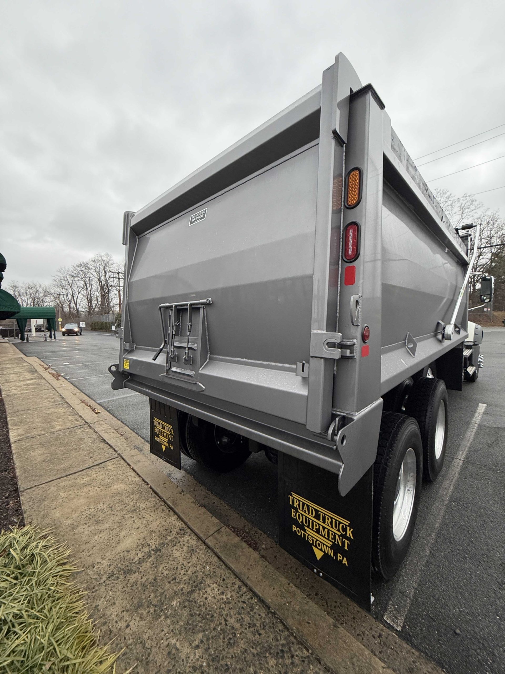 2026 MACK GR64FR 2026 MACK GR64FR - image 5 of 6