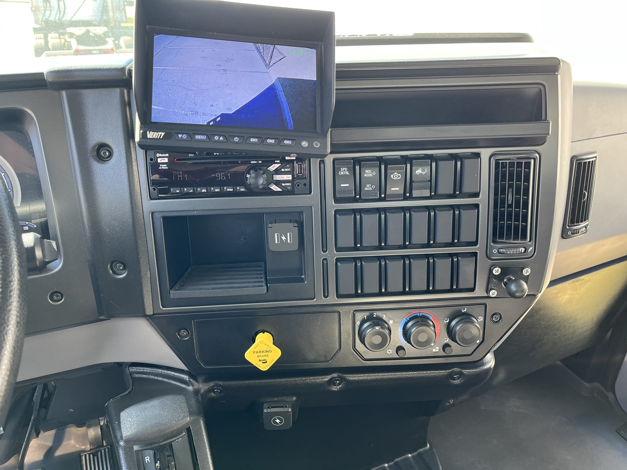 2021 MACK MD 1097714-10 2021 MACK MD 1097714-10