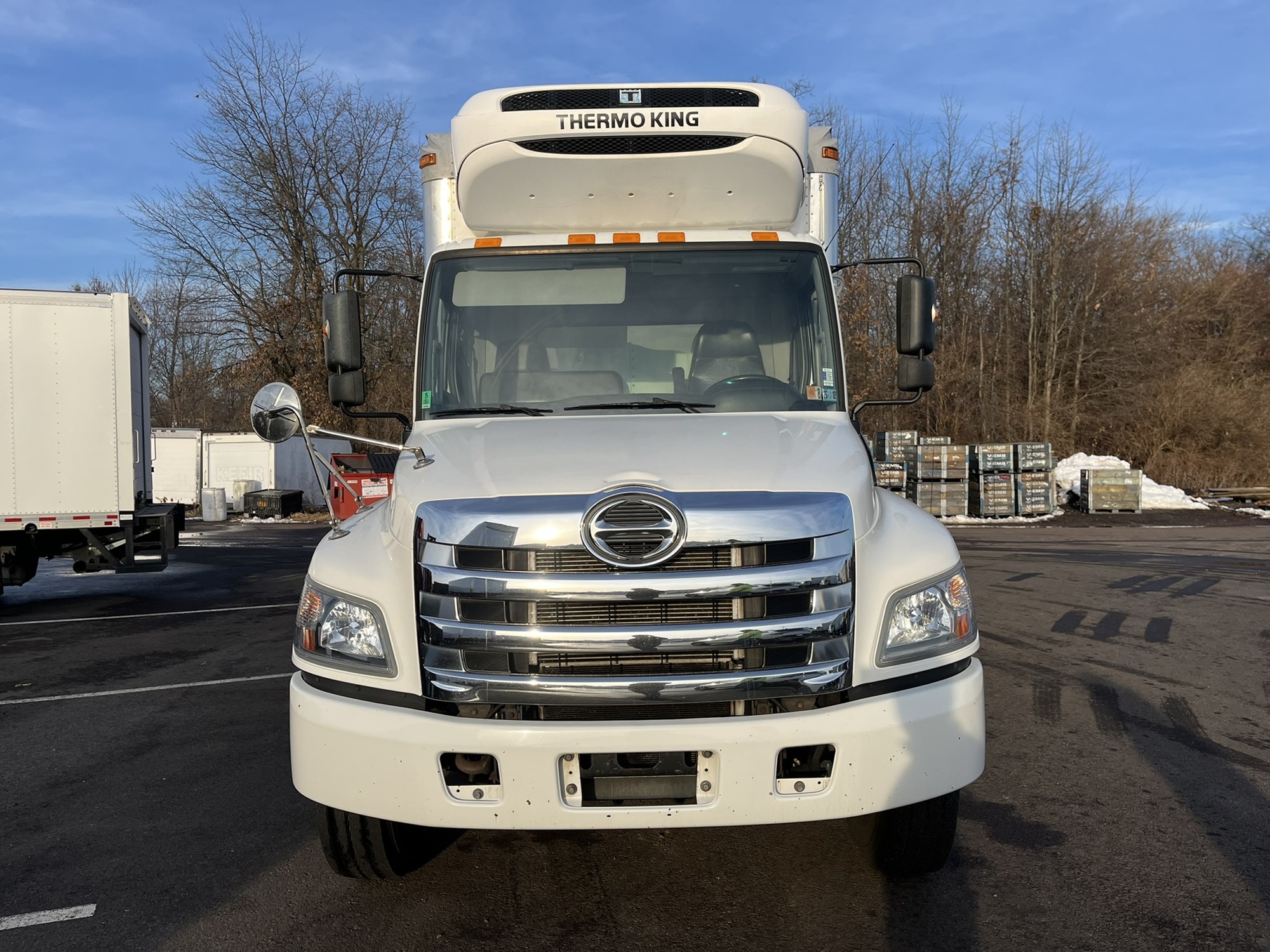 2016 HINO 268A 1000462-02 2016 HINO 268A 1000462-02