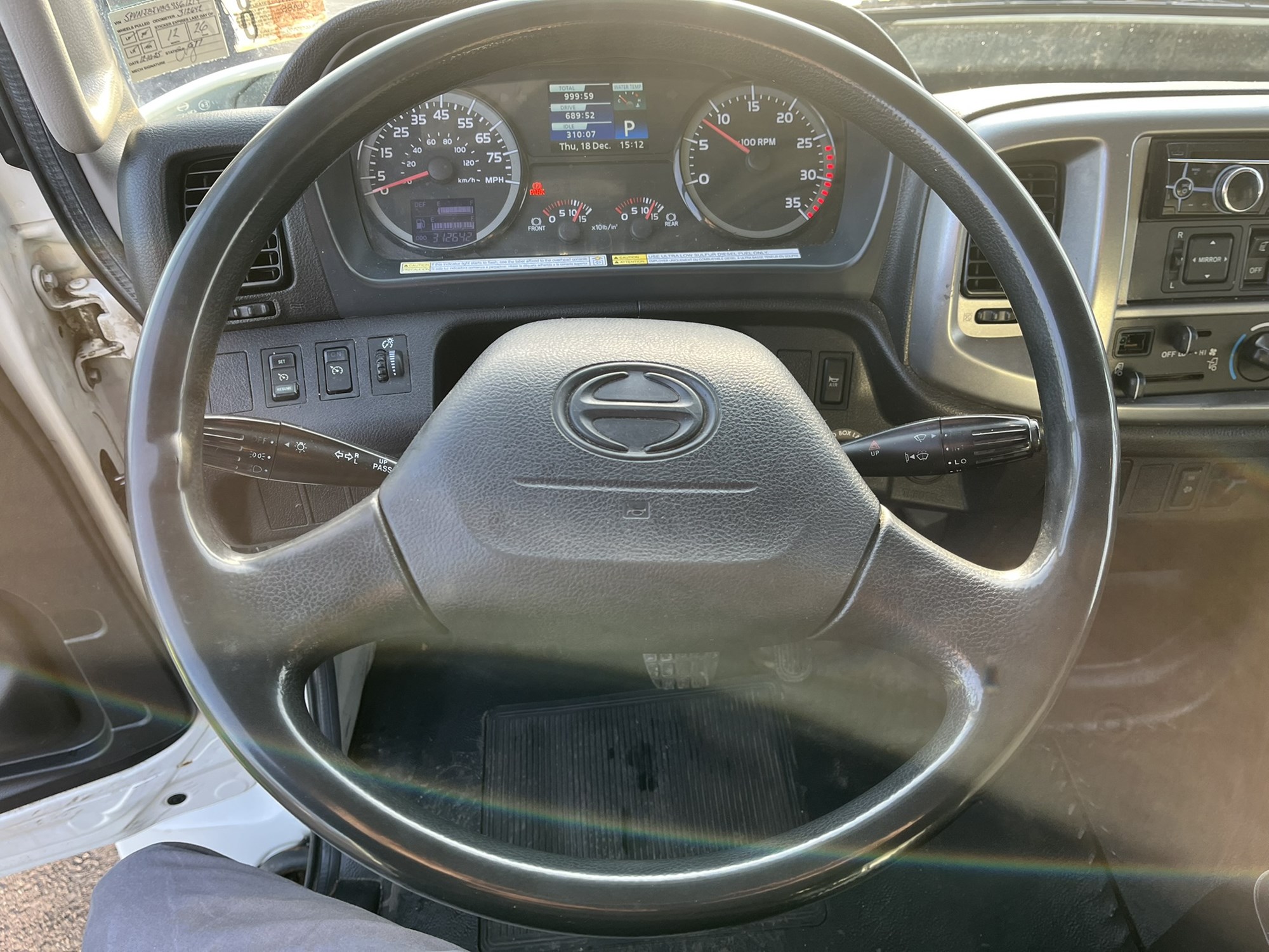 2016 HINO 268A 1000462-10 2016 HINO 268A 1000462-10