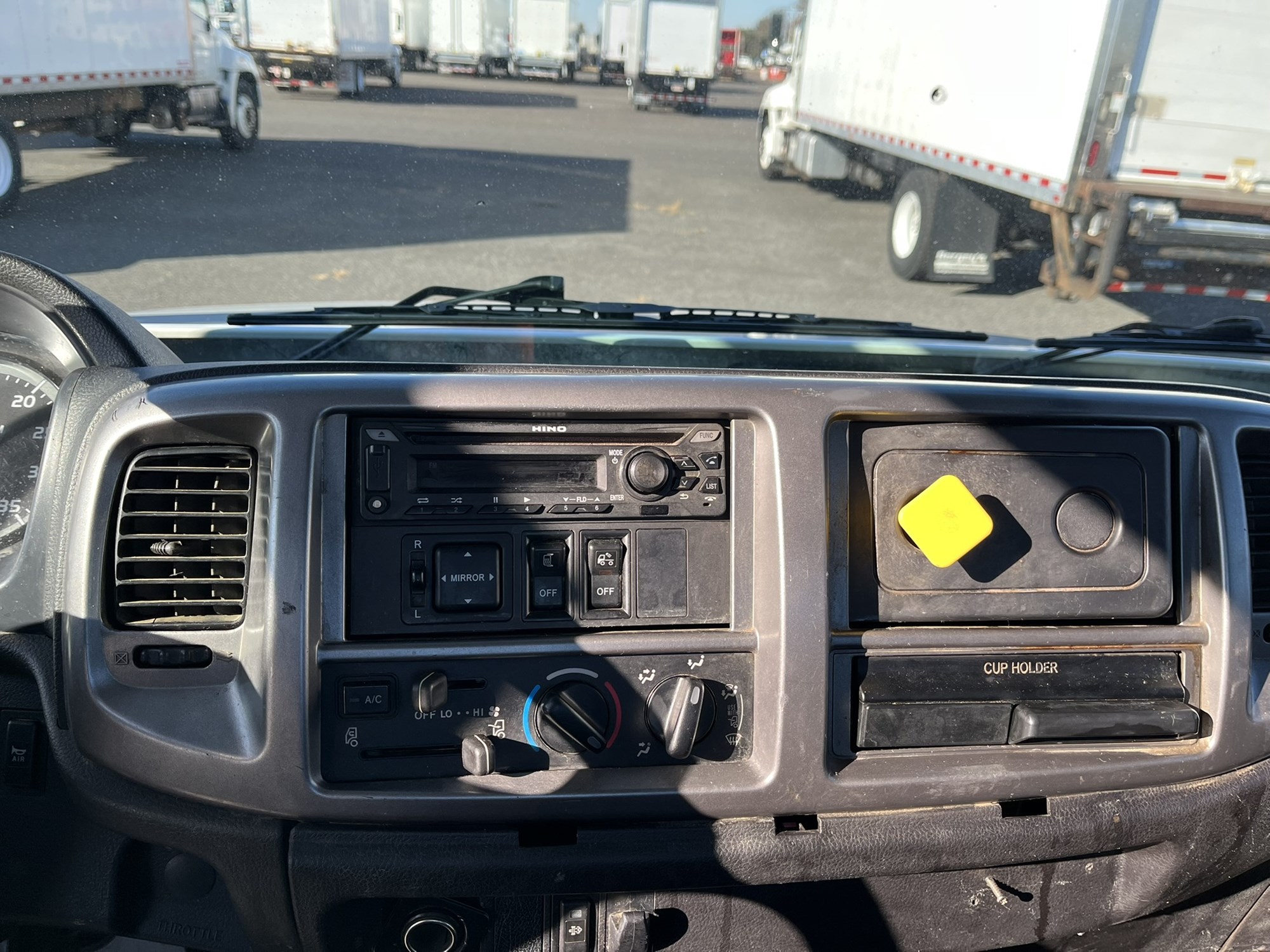 2019 HINO 268A 1001004-11 2019 HINO 268A 1001004-11