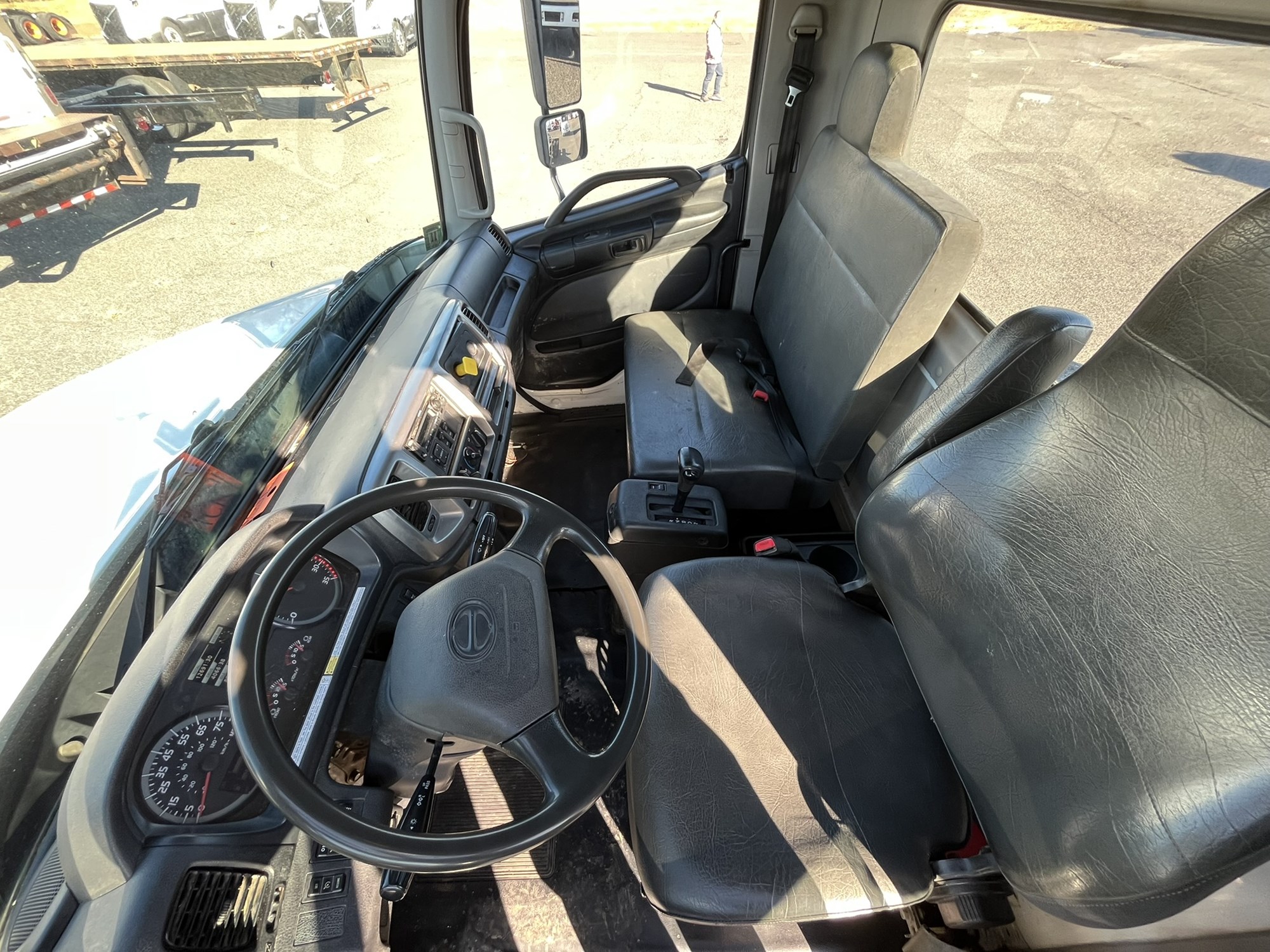 2019 HINO 268A 1001004-12 2019 HINO 268A 1001004-12