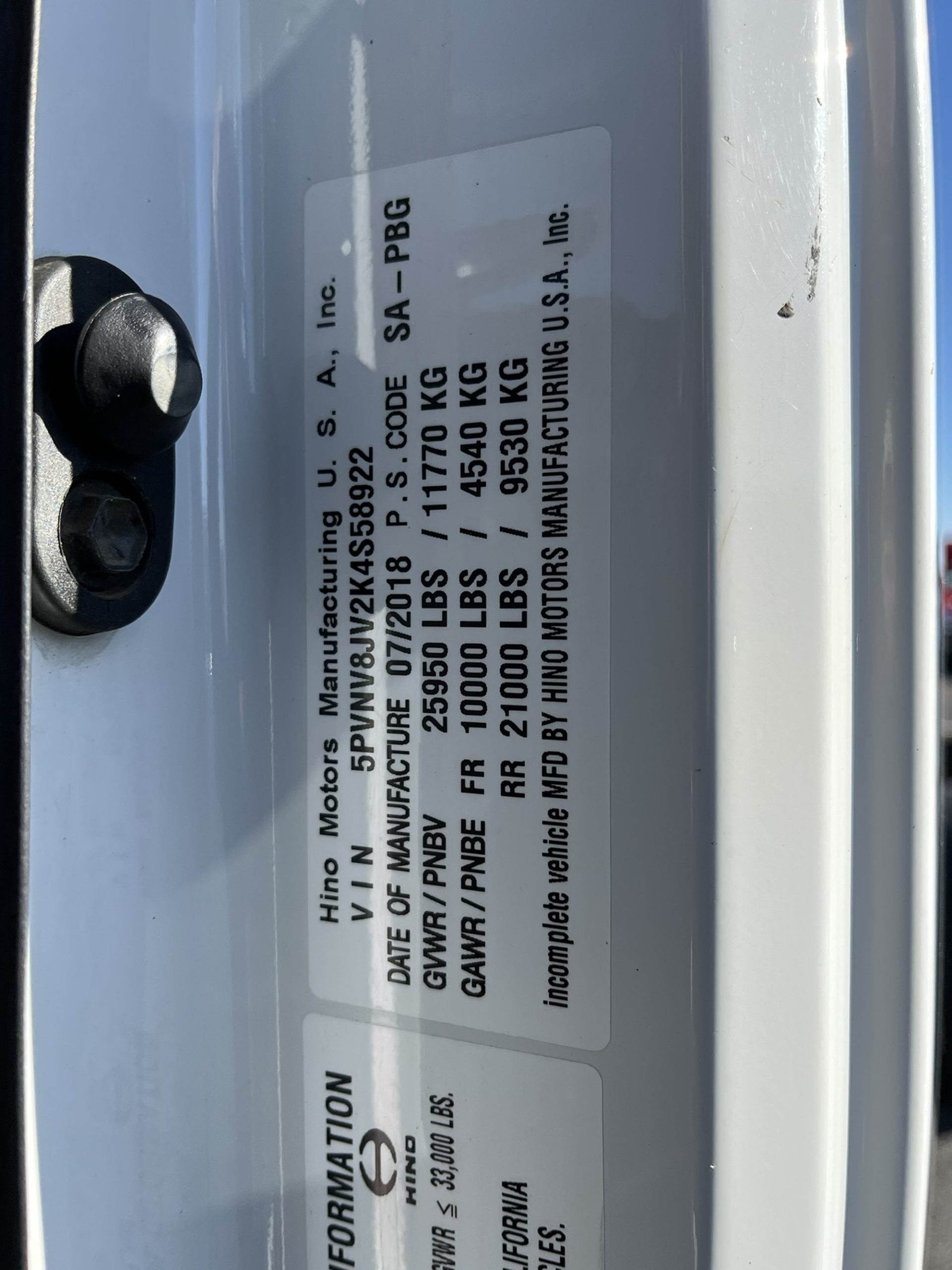 2019 HINO 268A 1001004-13 2019 HINO 268A 1001004-13