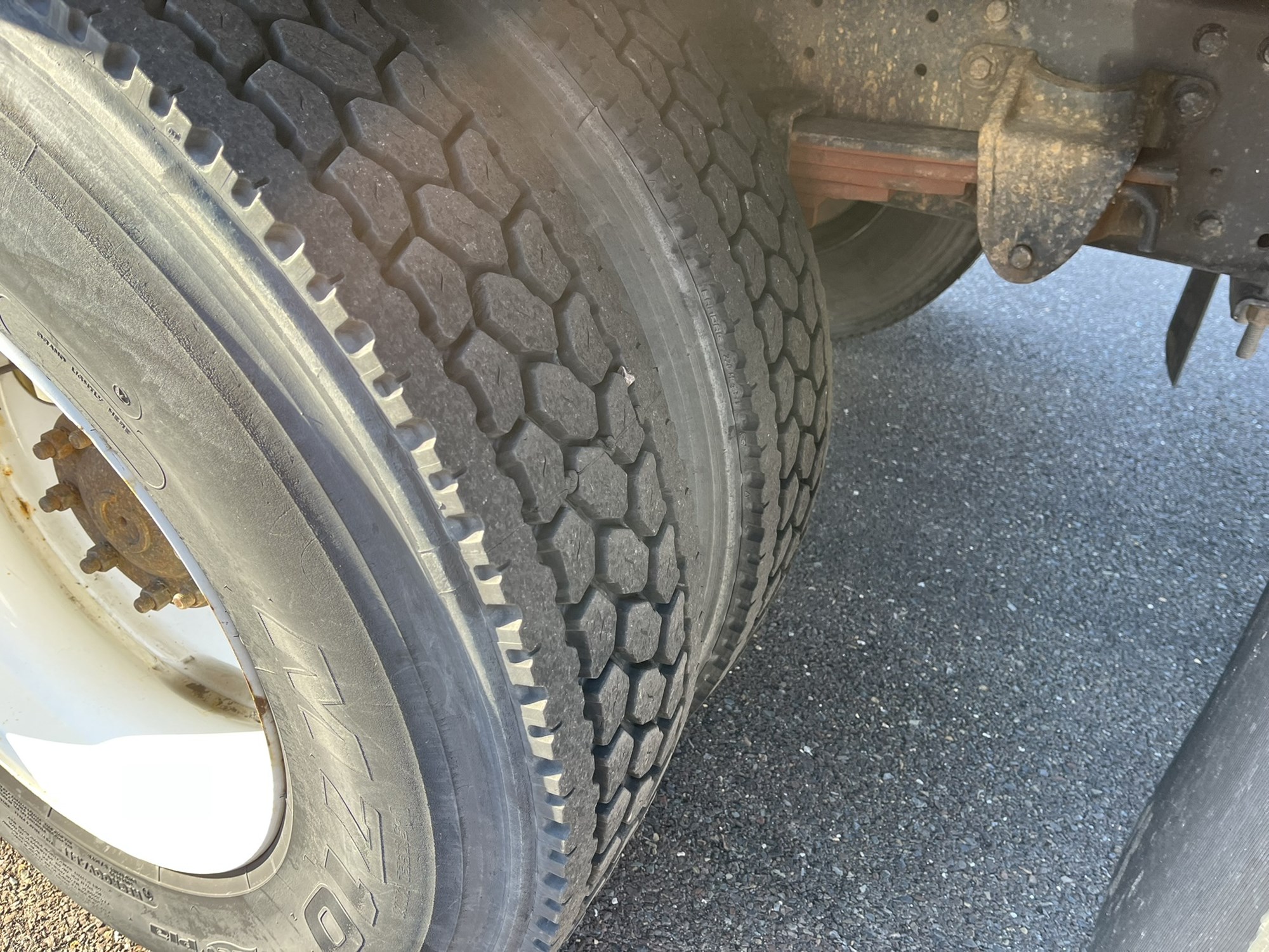 2015 HINO 338 1015479-19 2015 HINO 338 1015479-19