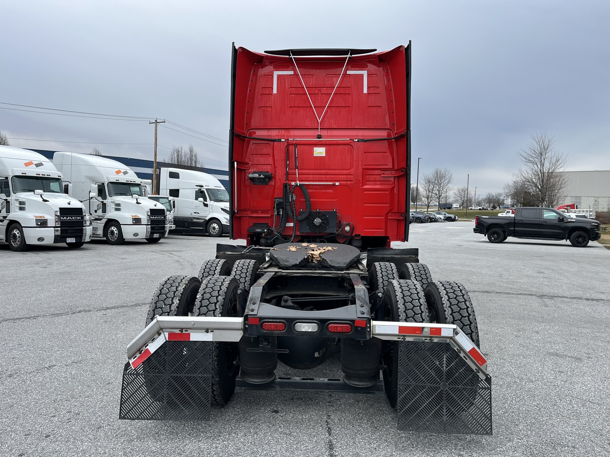 2021 VOLVO VNL 860 2021 VOLVO VNL 860 - image 5 of 6
