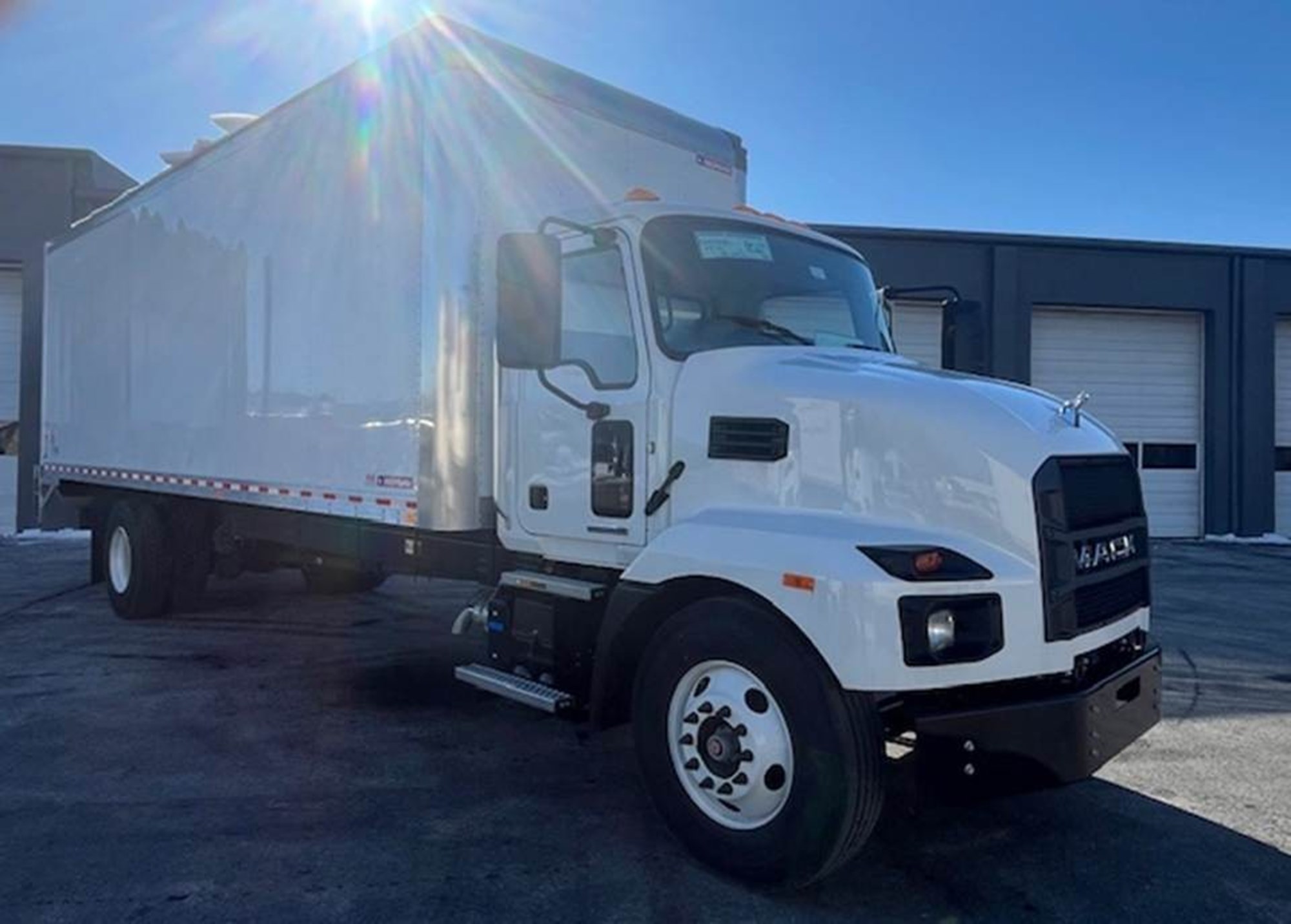 2025 MACK MD742 2025 MACK MD742 - image 1 of 5