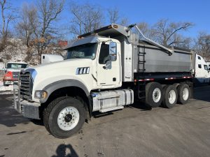 2021 MACK GRANITE 1044867-01