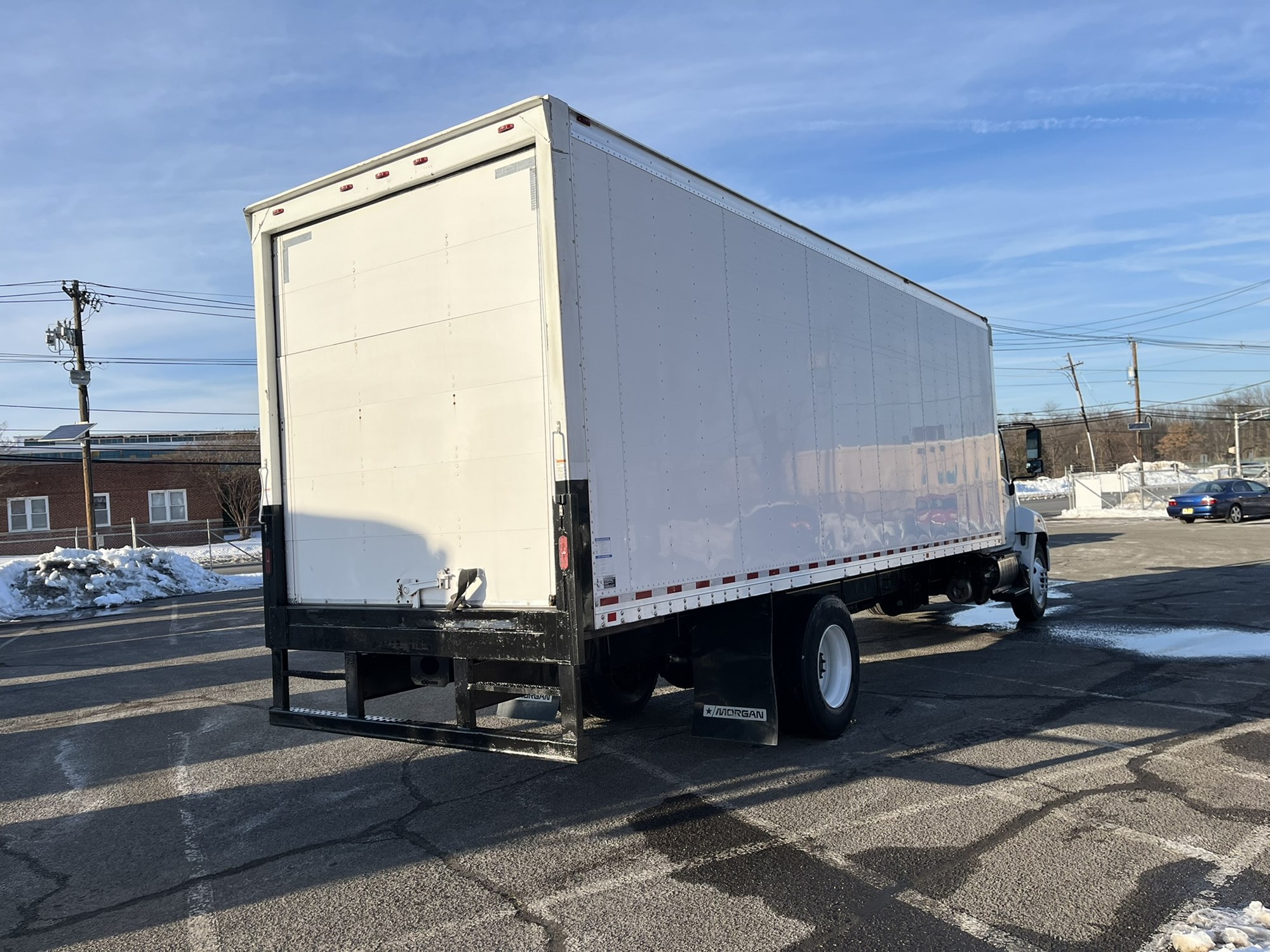 2017 HINO 268A 1048019-04 2017 HINO 268A 1048019-04