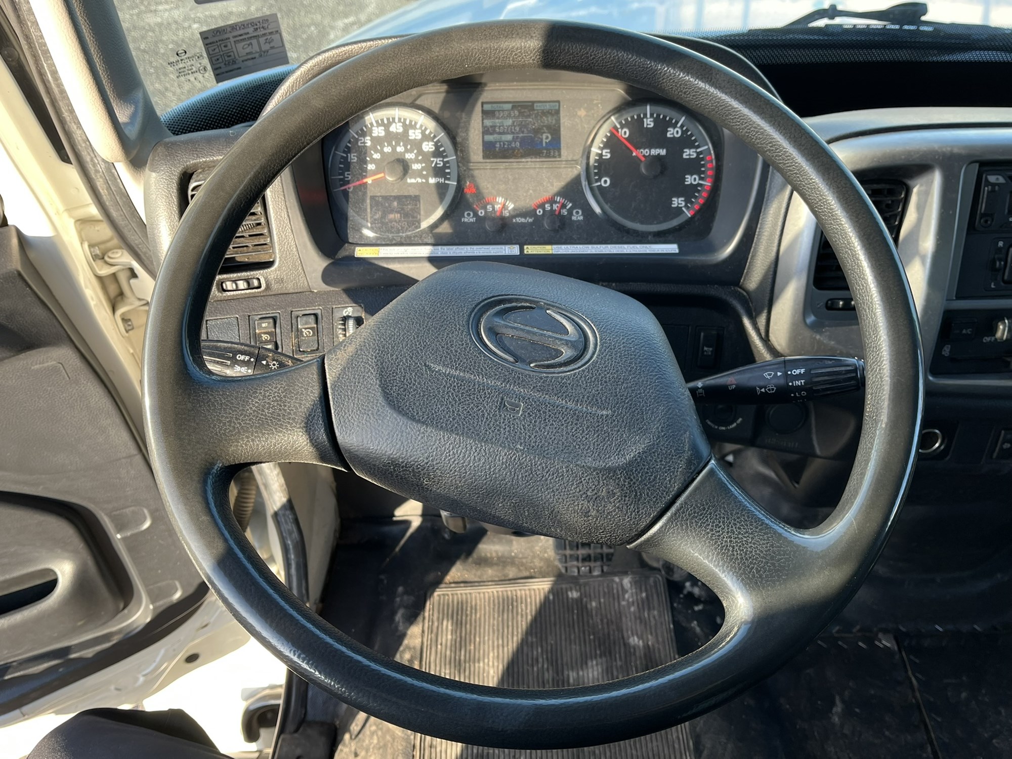 2017 HINO 268A 1048019-10 2017 HINO 268A 1048019-10