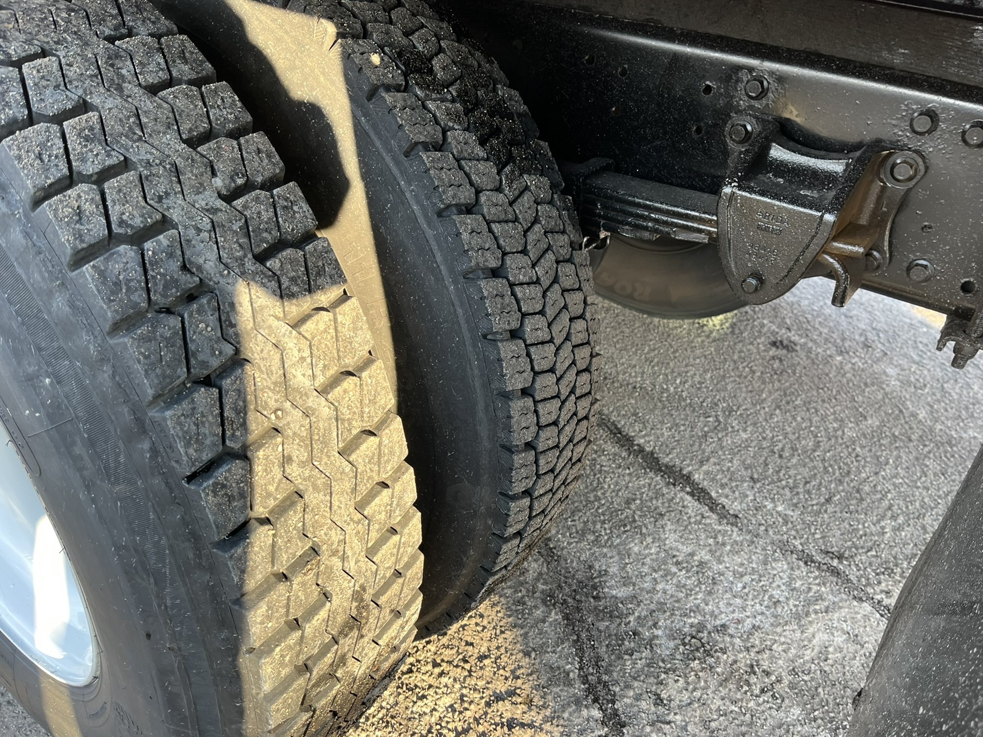 2017 HINO 268A 1048019-20 2017 HINO 268A 1048019-20