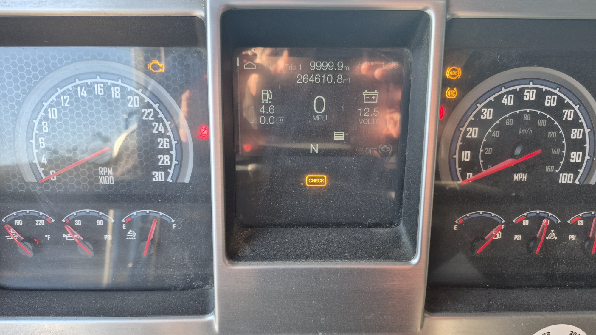 2021 MACK 64FR GR64F 2021 MACK 64FR GR64F - image 4 of 6