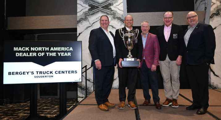 Mack Dealer of the Year 2025