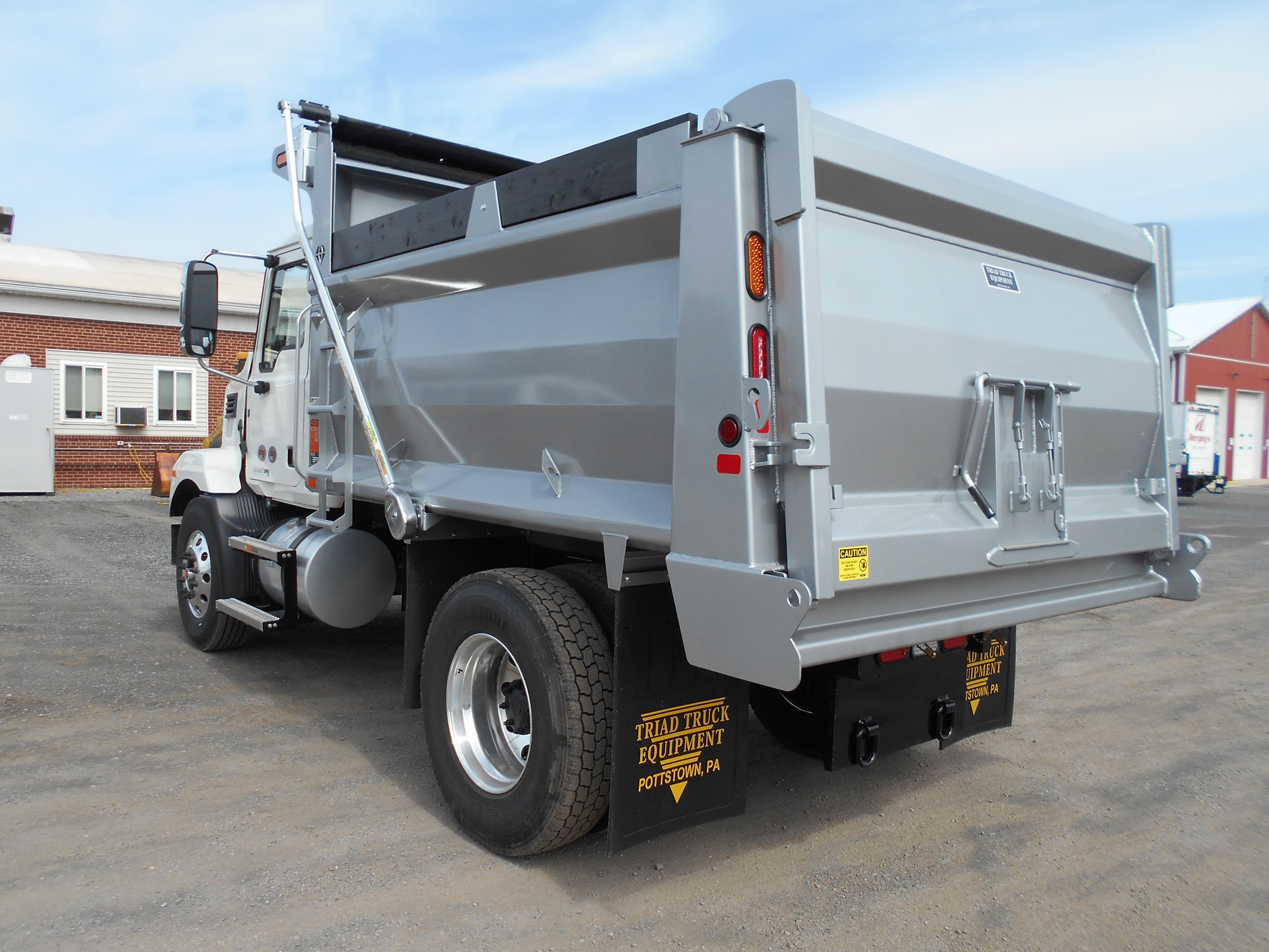 2026 MACK MD742 1093228-07 2026 MACK MD742 1093228-07