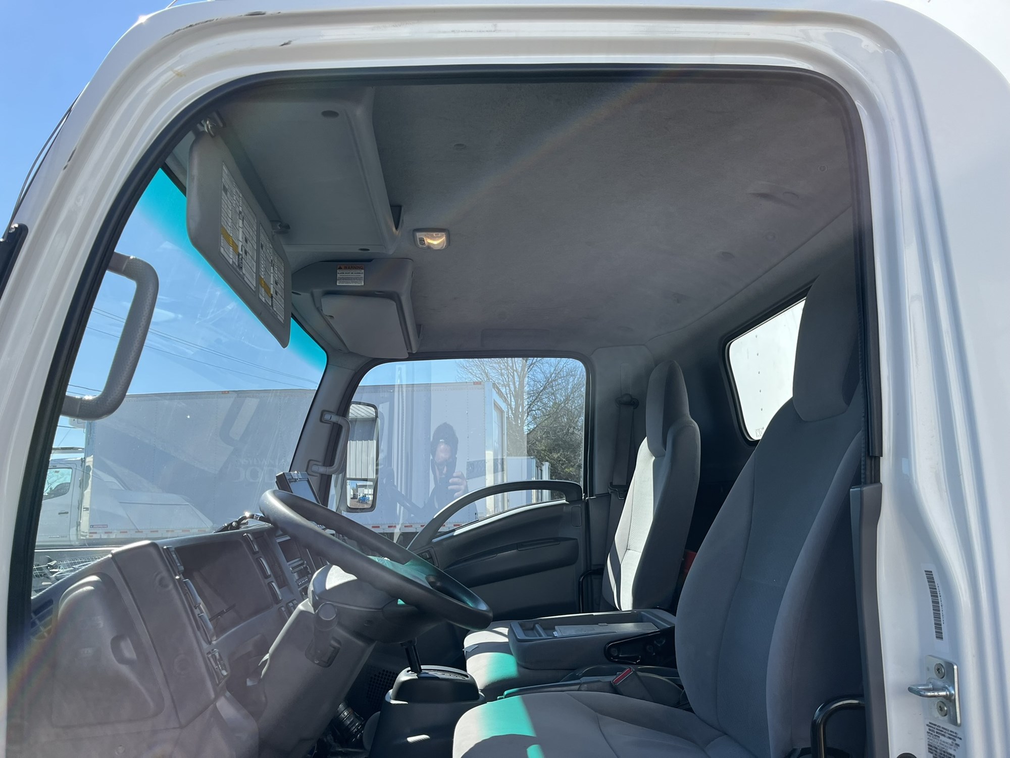 2022 CHEVROLET 4500HD 2022 CHEVROLET 4500HD - image 5 of 6