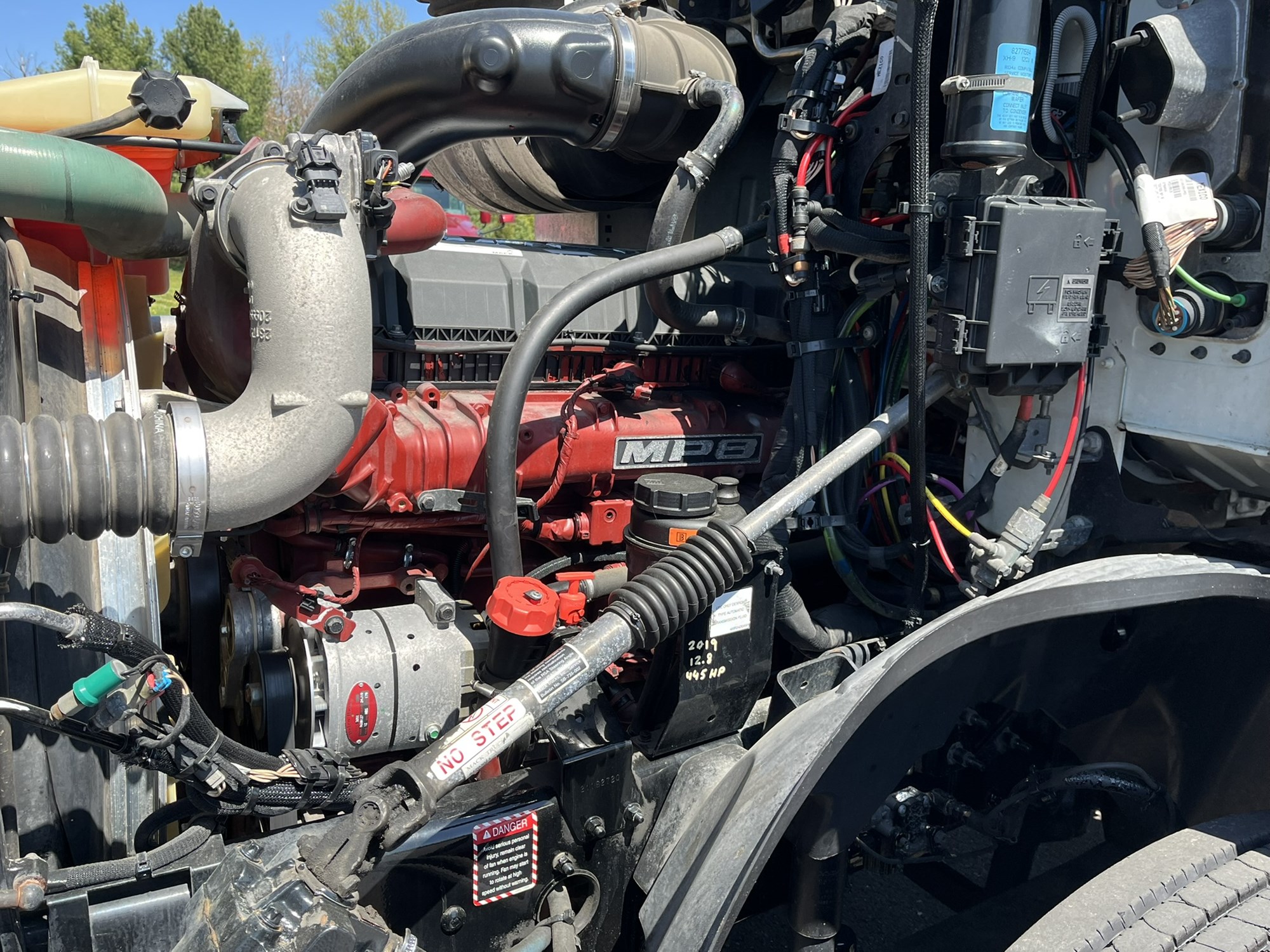 2020 MACK AN64T 1000776-14 2020 MACK AN64T 1000776-14