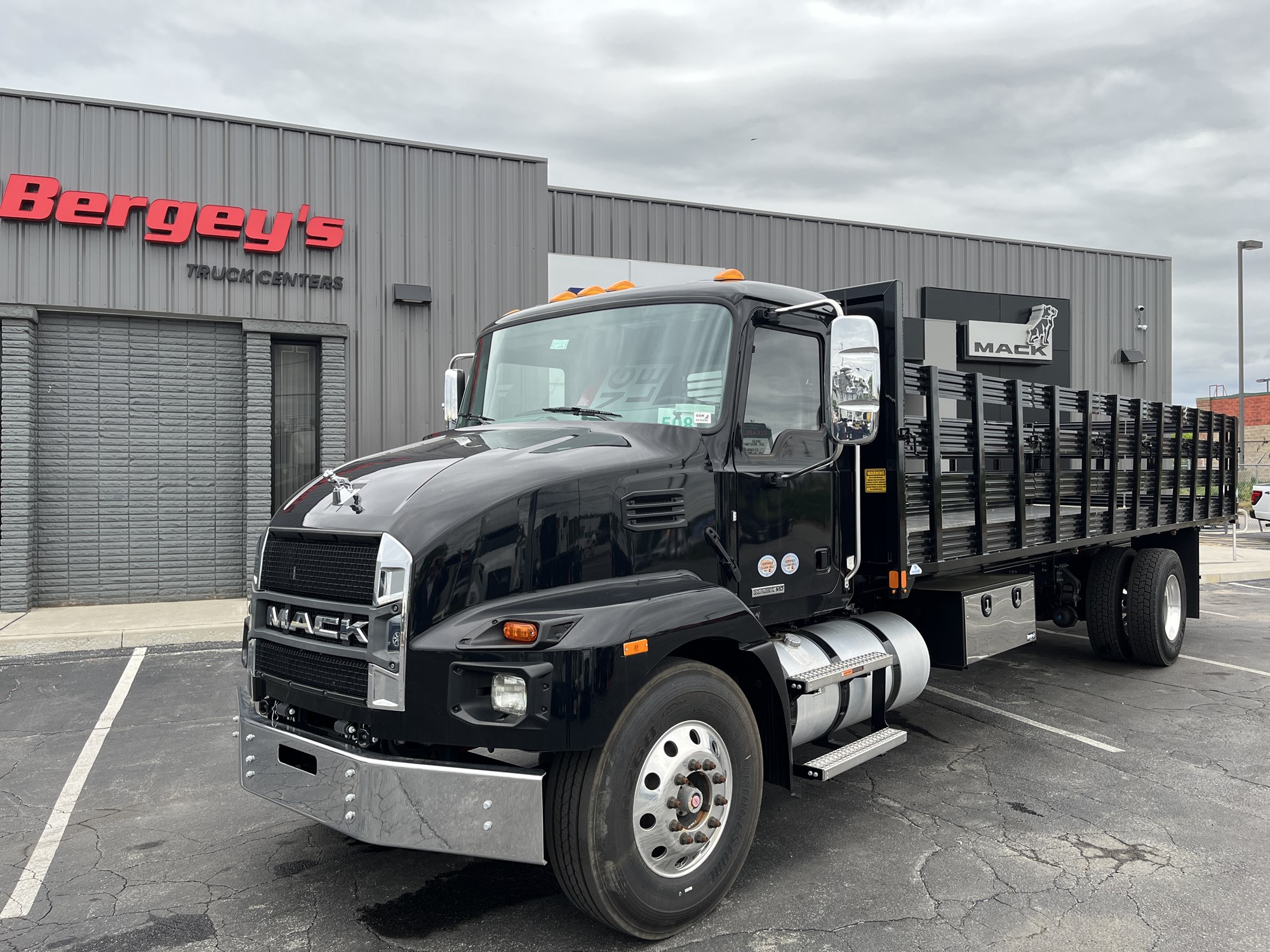 2025 MACK MD642 2025 MACK MD642 - image 1 of 6