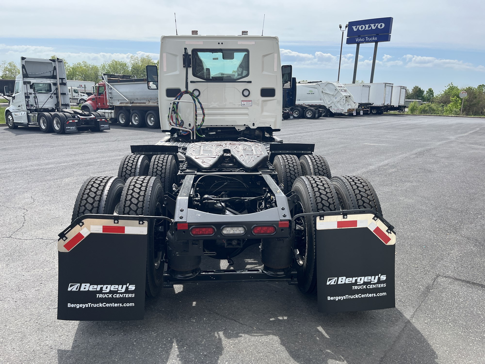 2027 MACK ANTHEM GEN2 64T 2027 MACK ANTHEM GEN2 64T - image 6 of 6