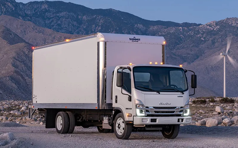 Isuzu NRR Standard Cab Isuzu NRR Standard Cab - image 4 of 6