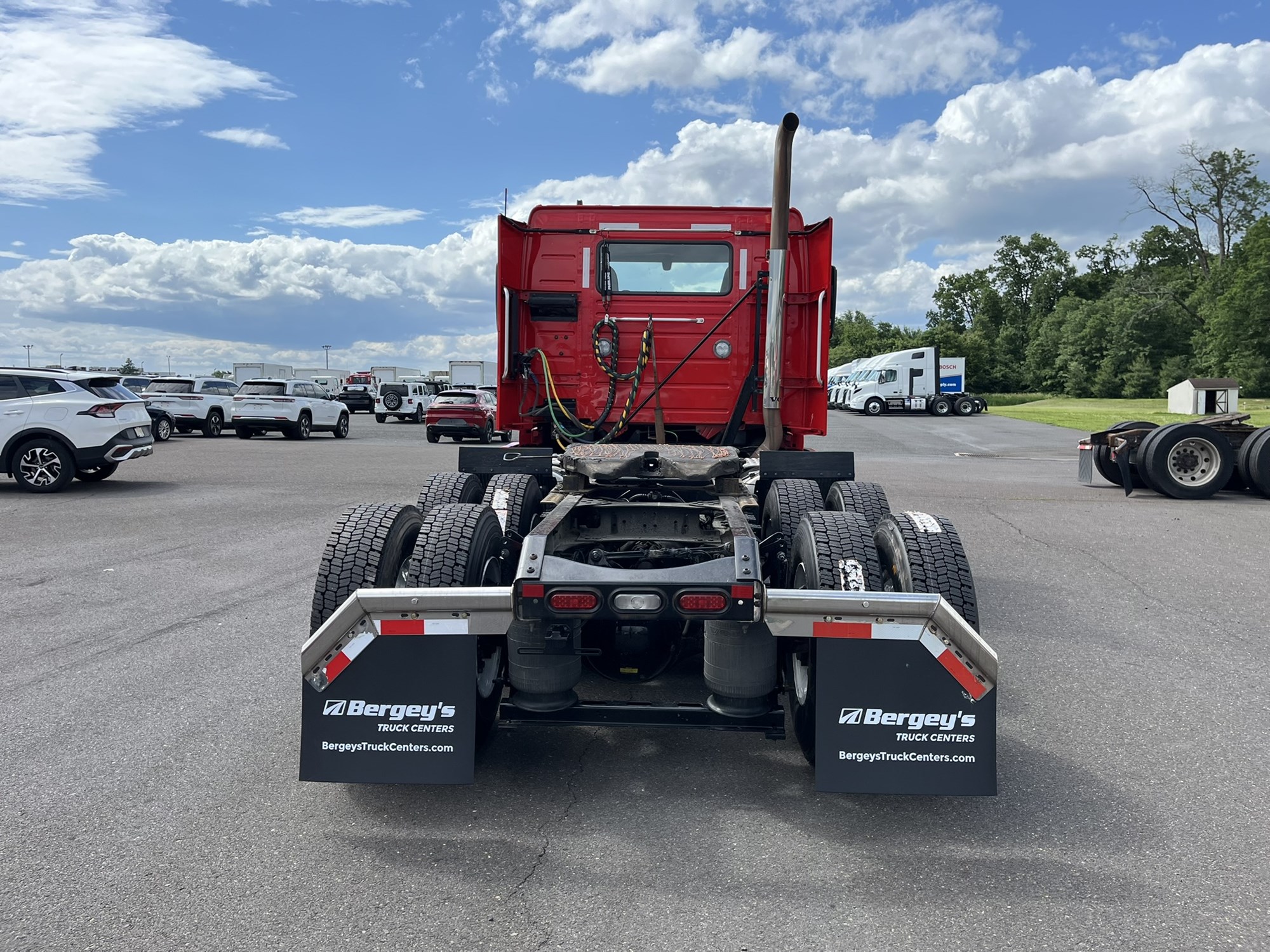 2023 VOLVO VNL64T N 1001334-05 2023 VOLVO VNL64T N 1001334-05