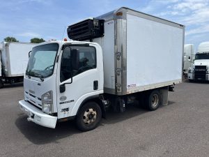 2014 ISUZU NPR HD 1013429-01