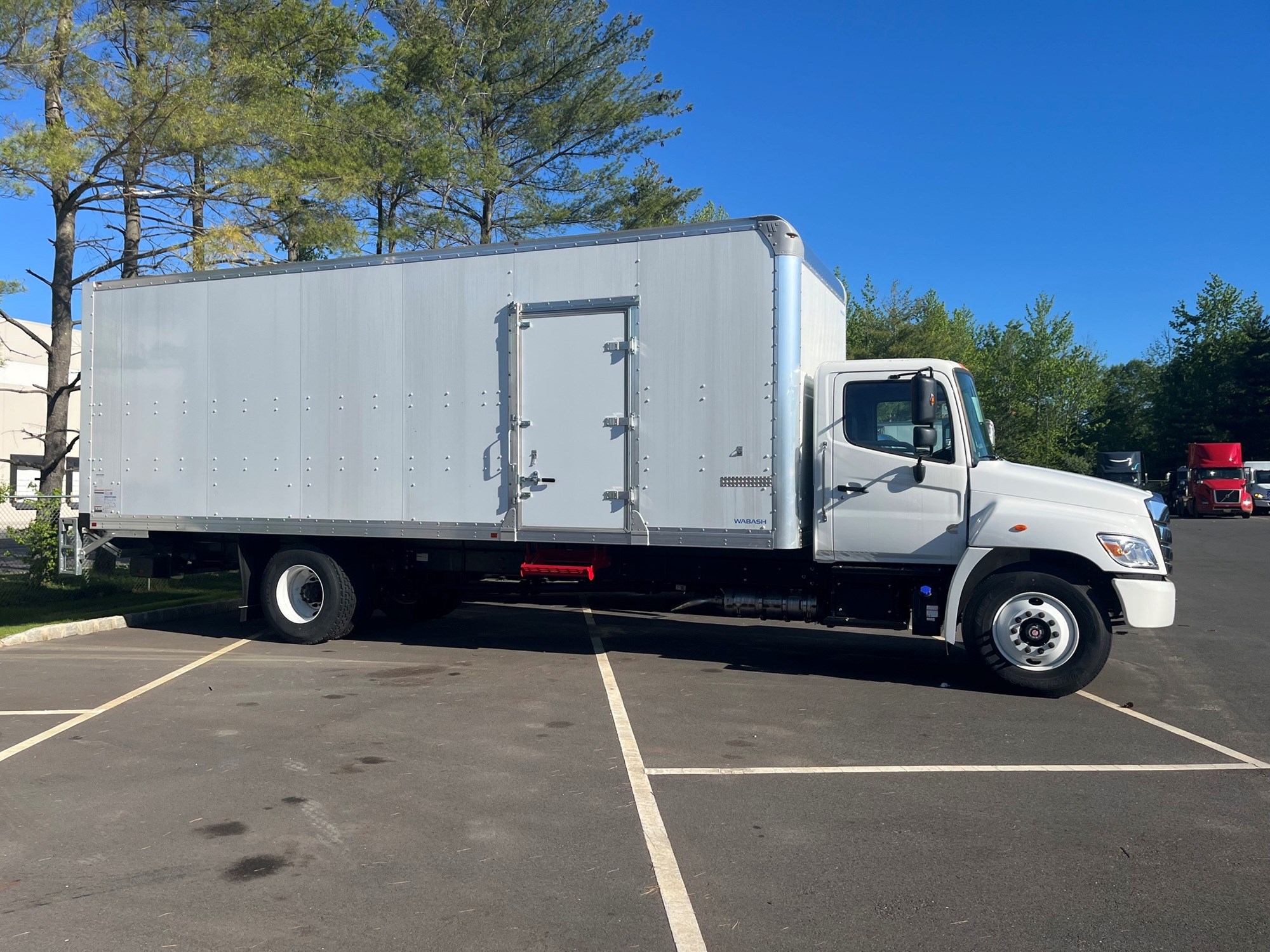 2026 HINO L6 2026 HINO L6 - image 1 of 6