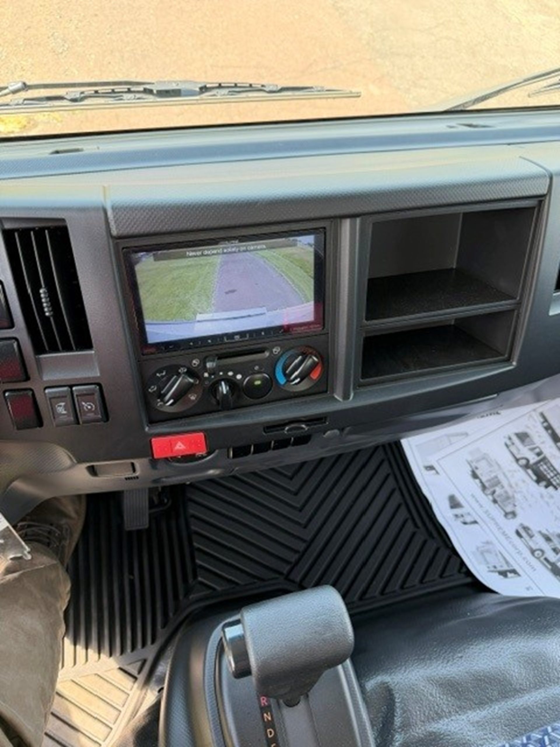 2026 Isuzu NPR GAS HD 2026 Isuzu NPR GAS HD - image 6 of 6