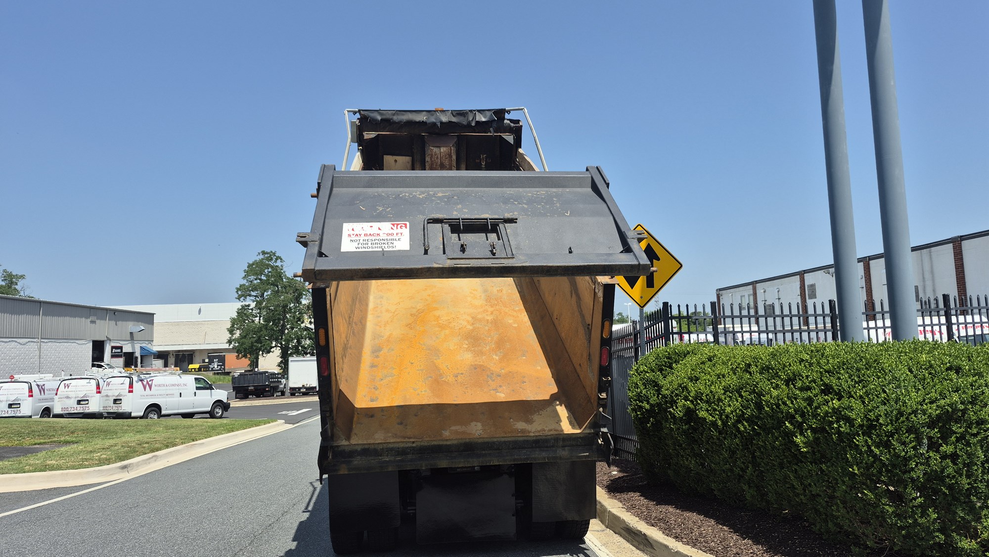 2017 MACK 700 2017 MACK 700 - image 5 of 6