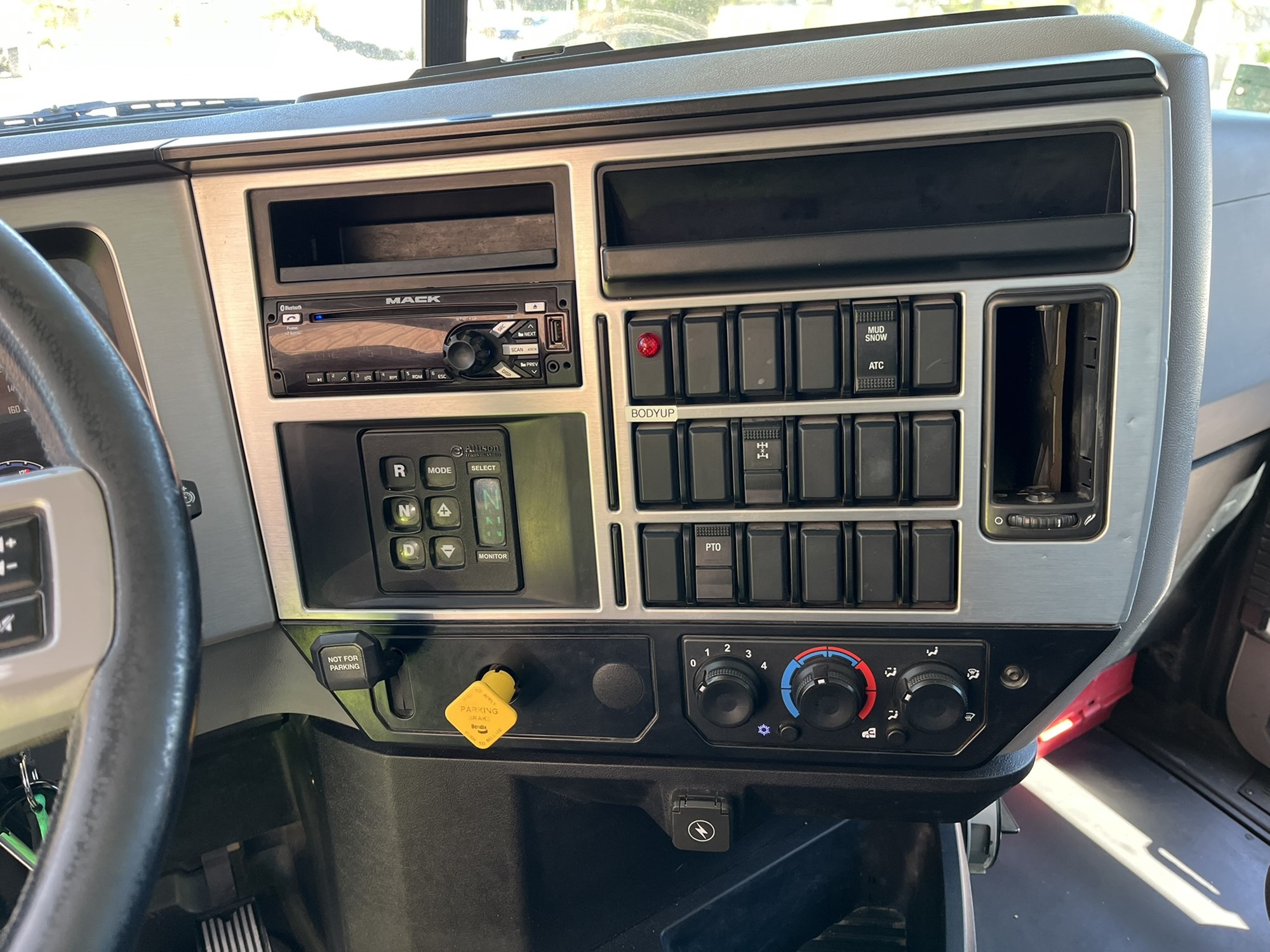 2021 MACK GRANITE 1071048-11 2021 MACK GRANITE 1071048-11
