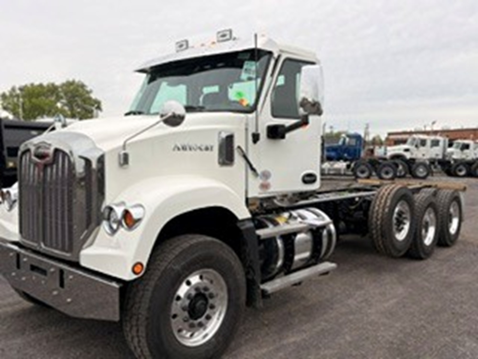 2026 Autocar DC64 1082698-28 2026 Autocar DC64 1082698-28