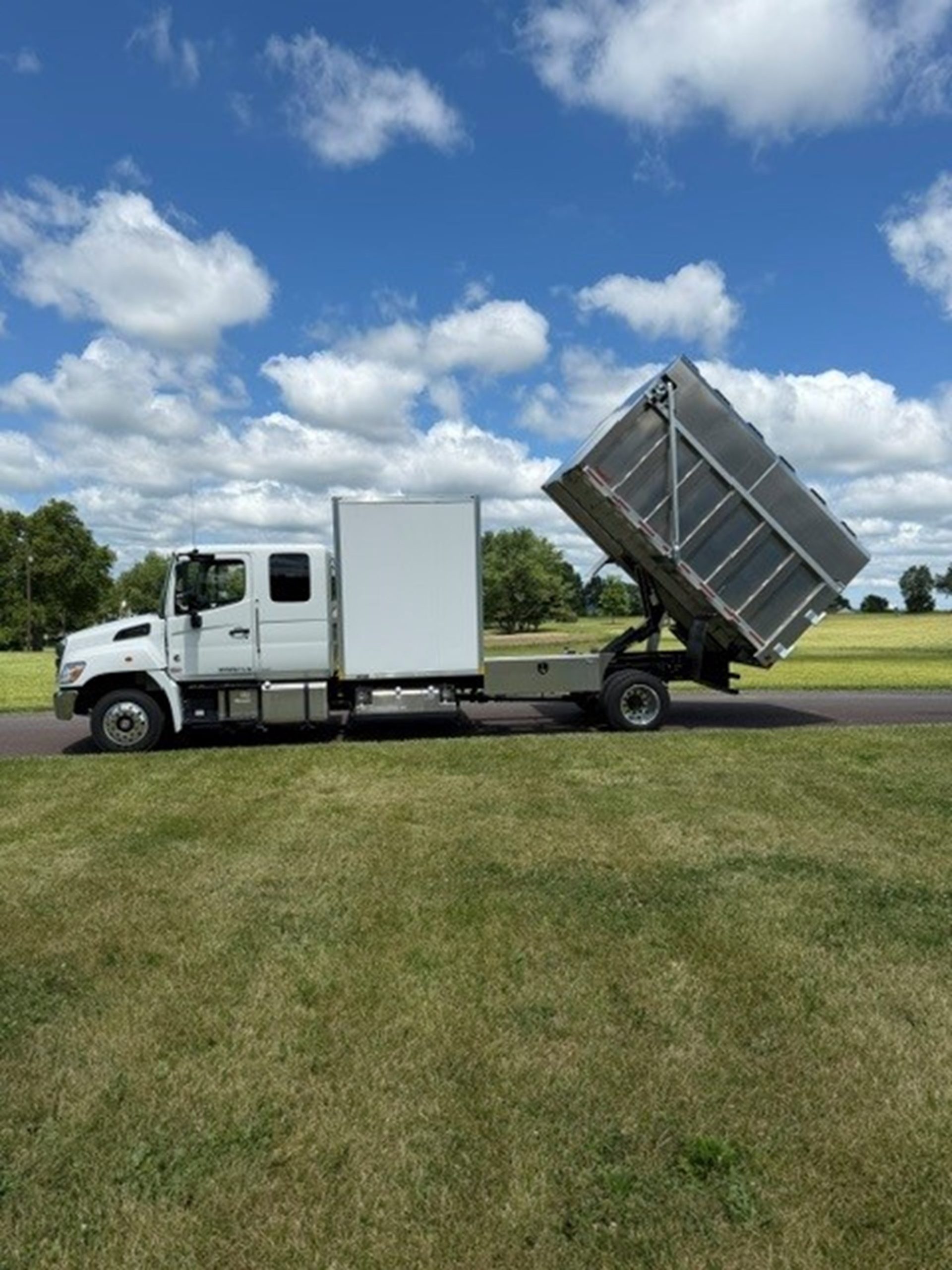 2026 HINO L6 2026 HINO L6 - image 5 of 5