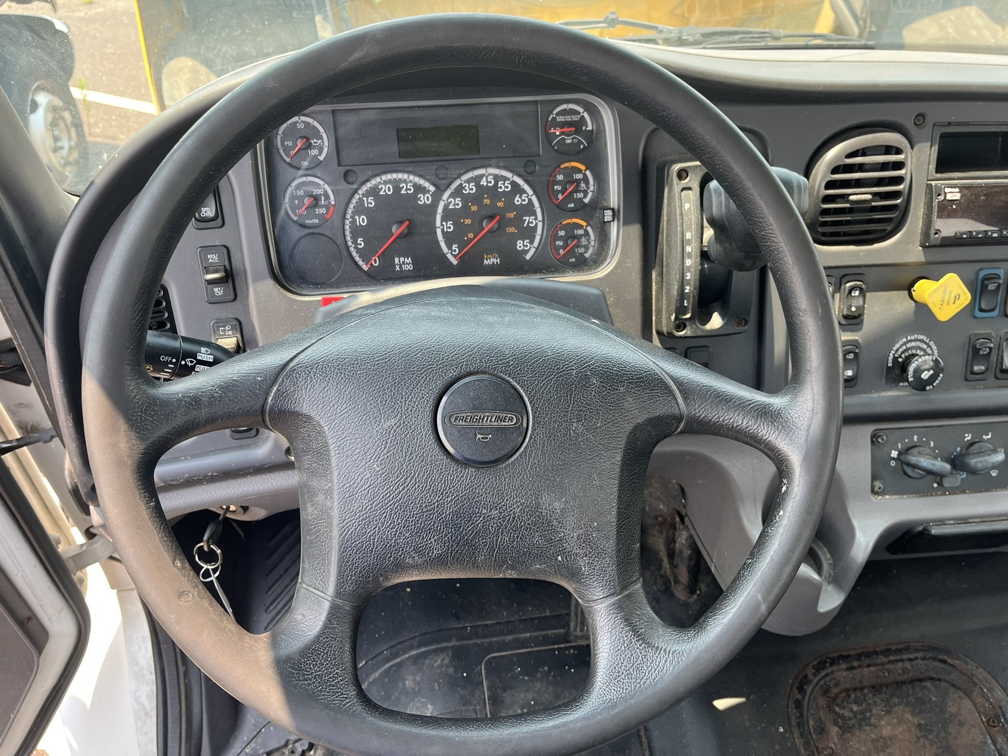 2020 FREIGHTLINER M2 1109567-11 2020 FREIGHTLINER M2 1109567-11