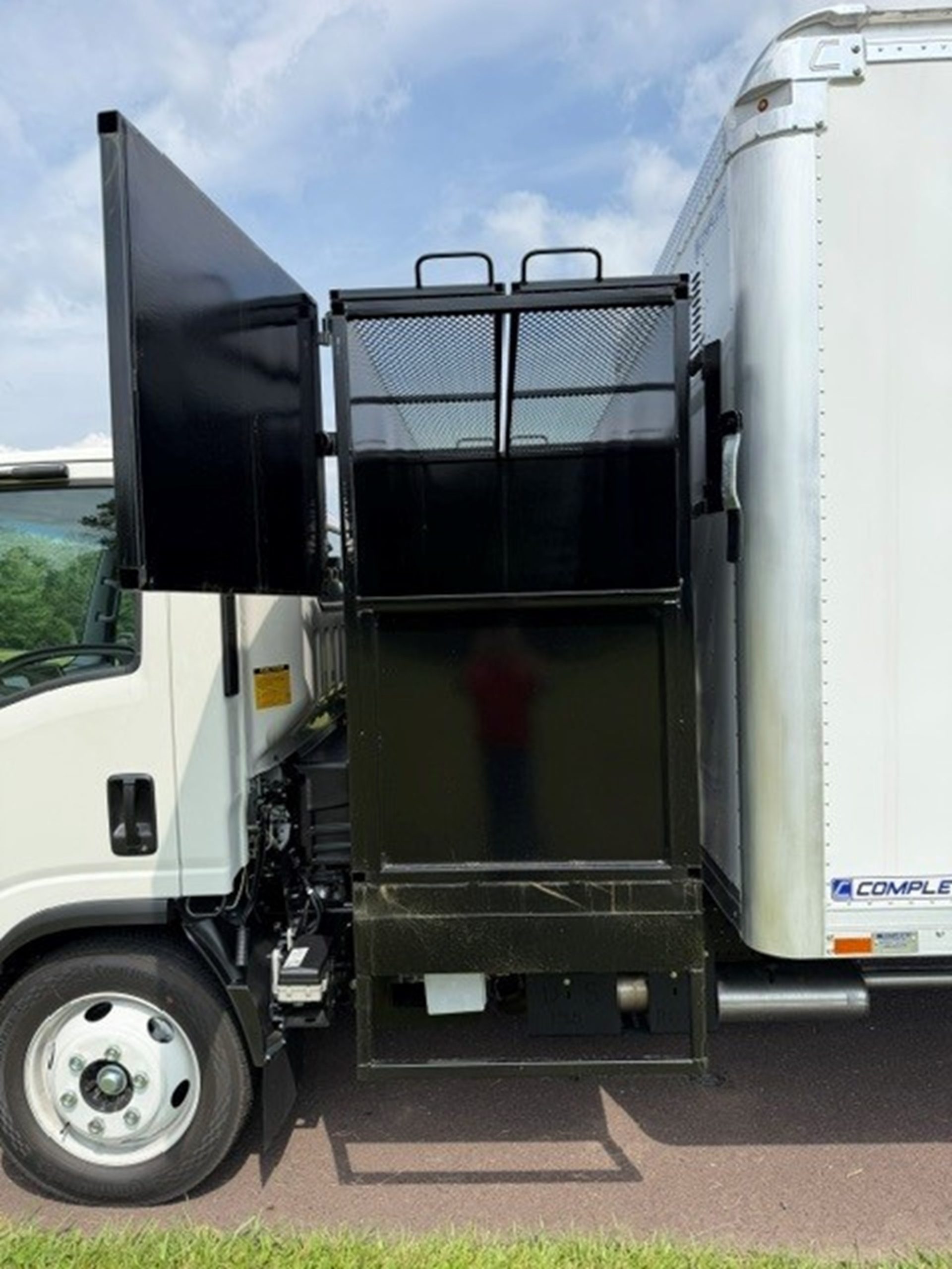 2026 Isuzu NPR GAS HD 2026 Isuzu NPR GAS HD - image 2 of 6