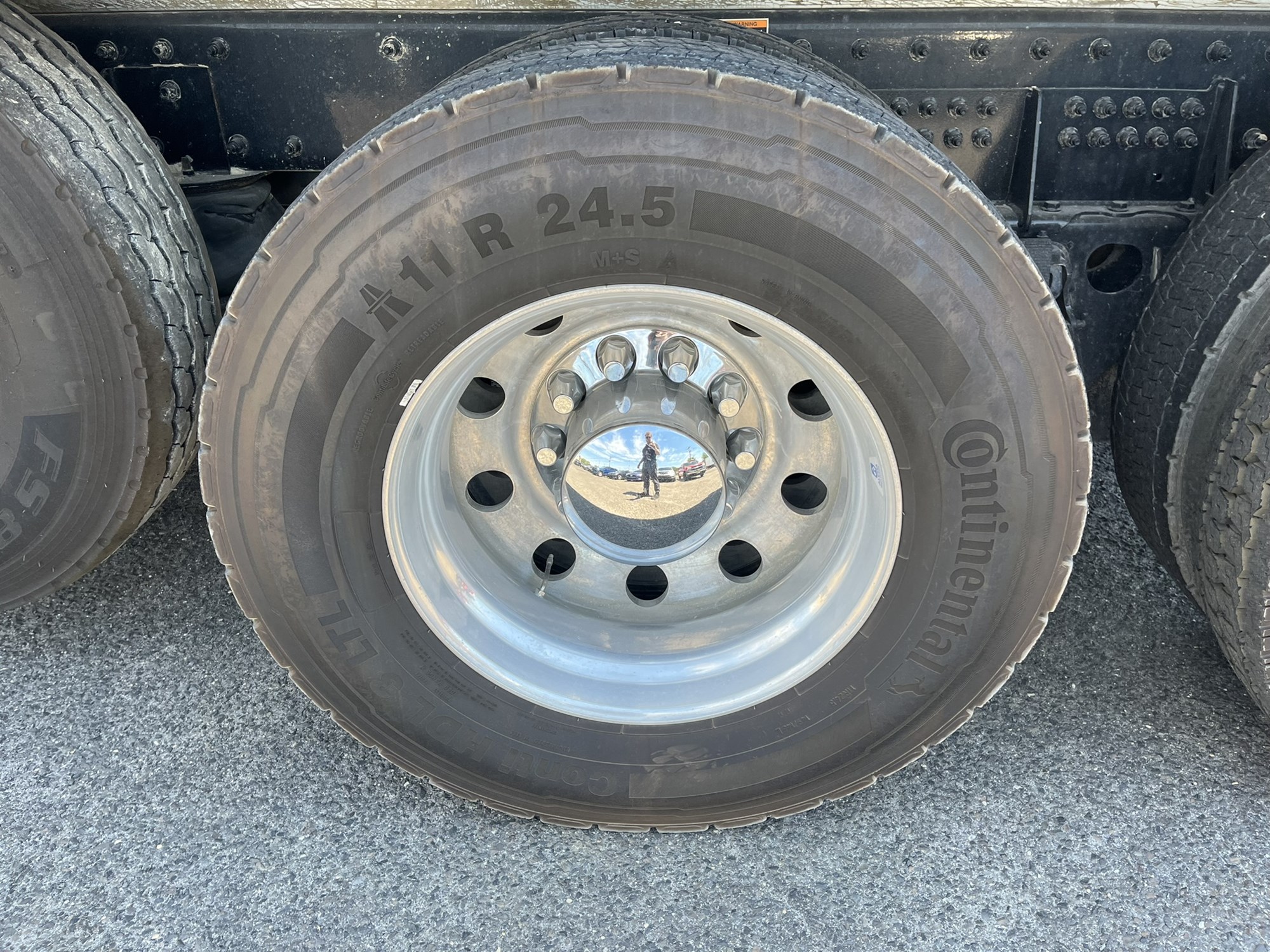 2025 PETERBILT 567 1117450-26 2025 PETERBILT 567 1117450-26