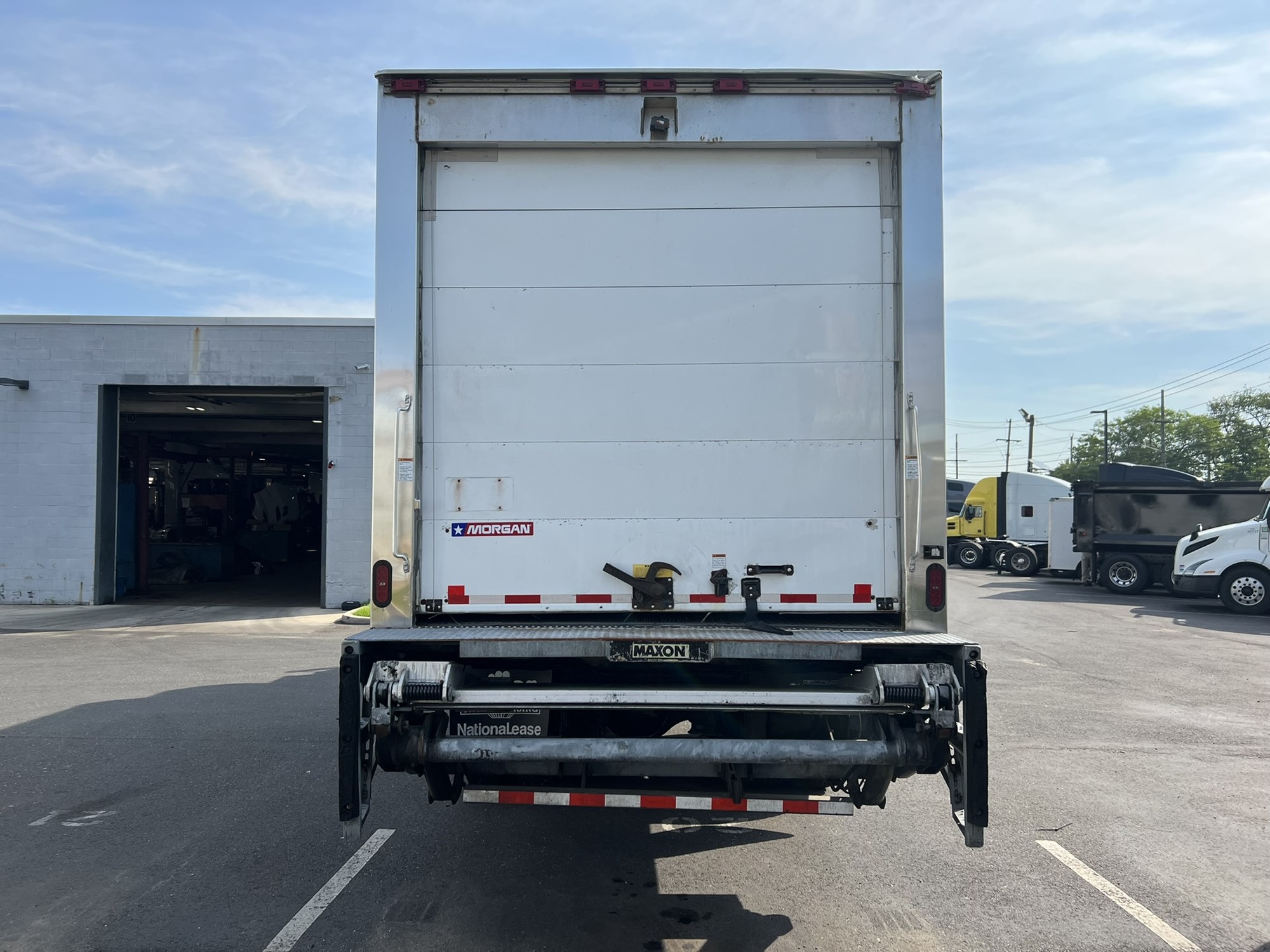 2018 FREIGHTLINER M2 1117993-05 2018 FREIGHTLINER M2 1117993-05