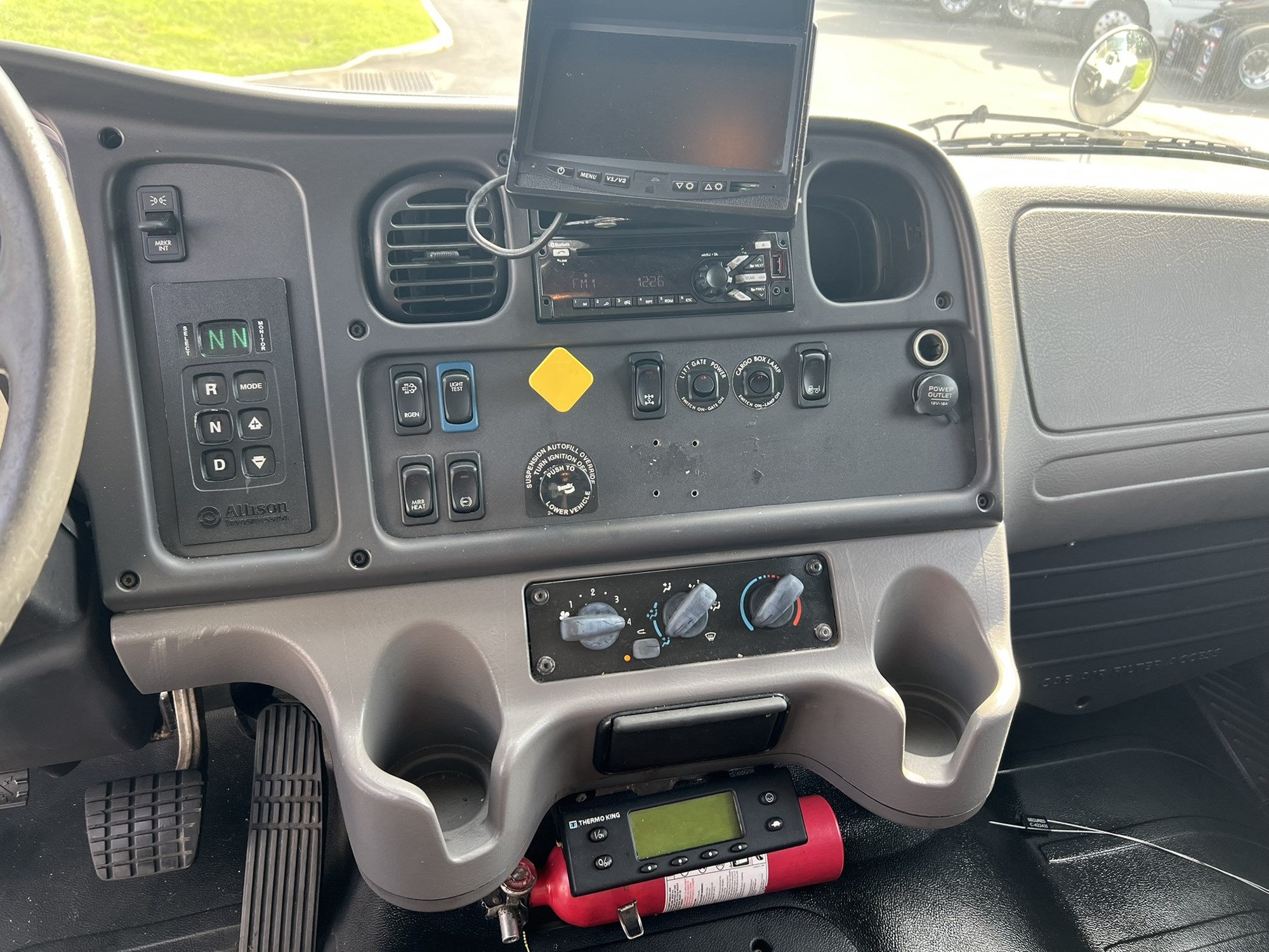 2018 FREIGHTLINER M2 1117993-10 2018 FREIGHTLINER M2 1117993-10