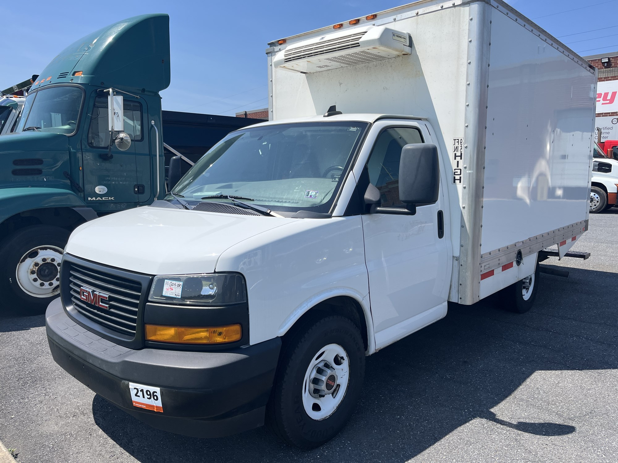 2023 GMC SAVANA 3500 1119807-01 2023 GMC SAVANA 3500 1119807-01