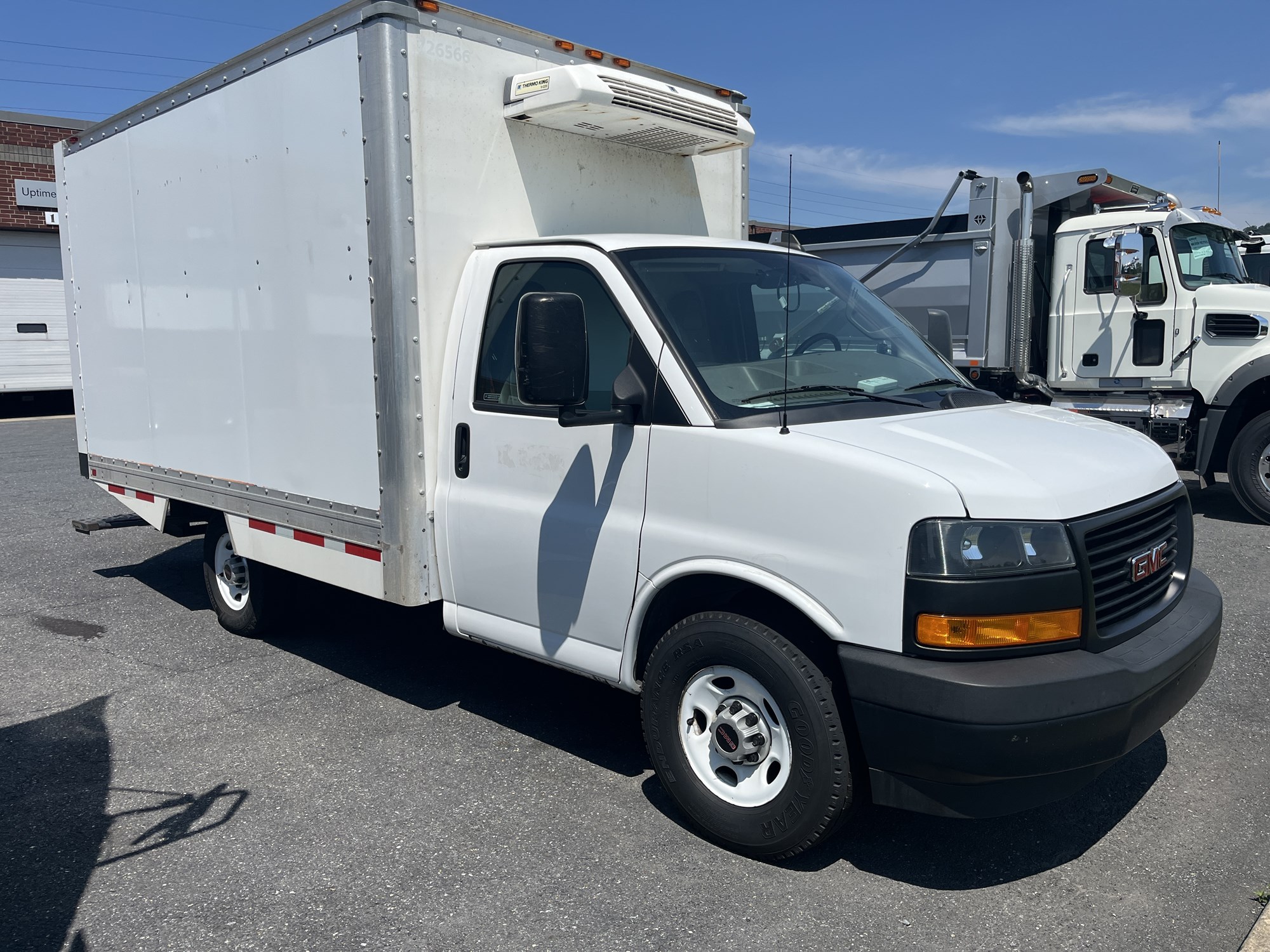 2023 GMC SAVANA 3500 1119807-03 2023 GMC SAVANA 3500 1119807-03