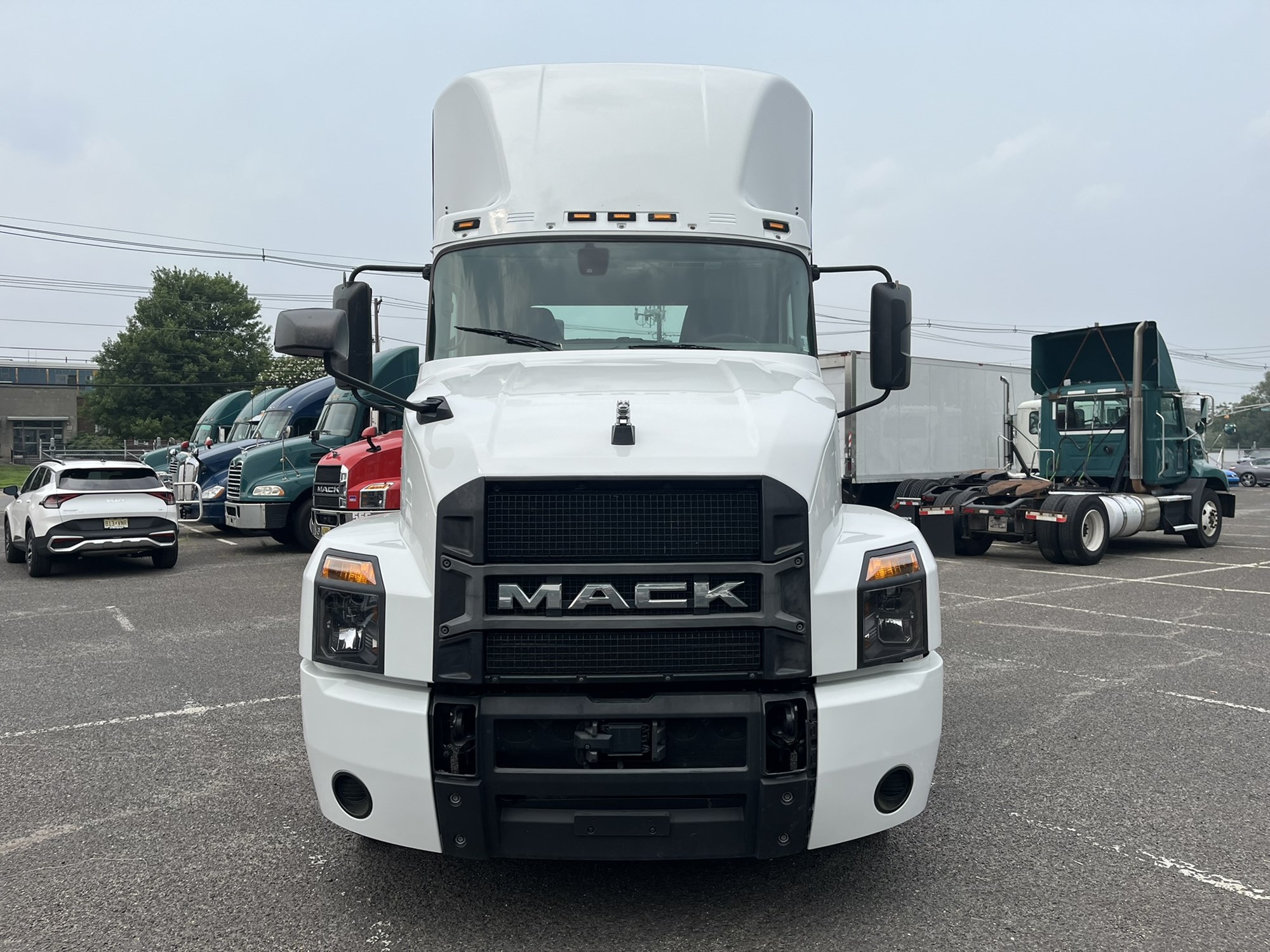 2023 MACK ANTHEM 1119825-02 2023 MACK ANTHEM 1119825-02