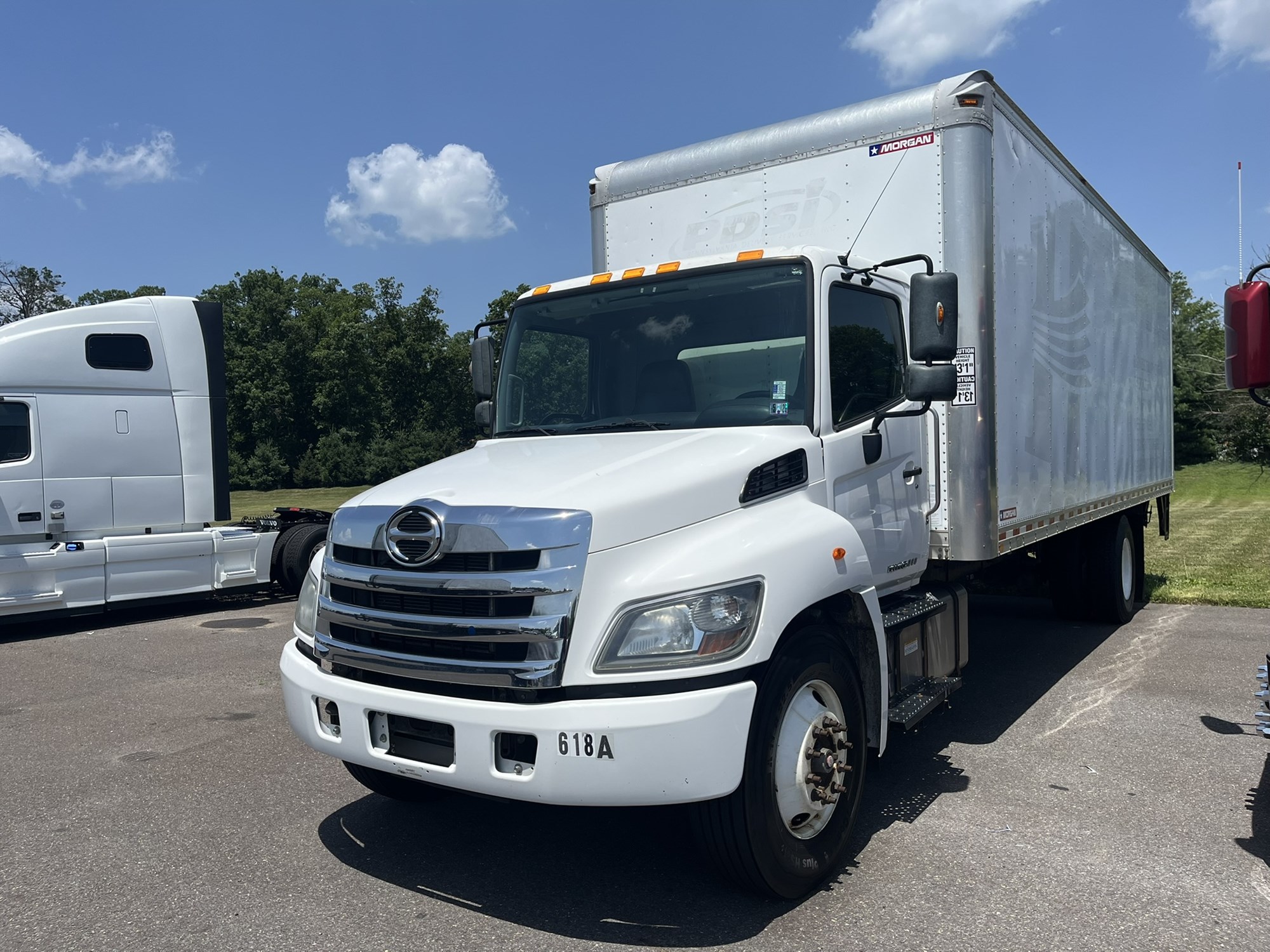 2019 HINO 268A 1203008-01 2019 HINO 268A 1203008-01