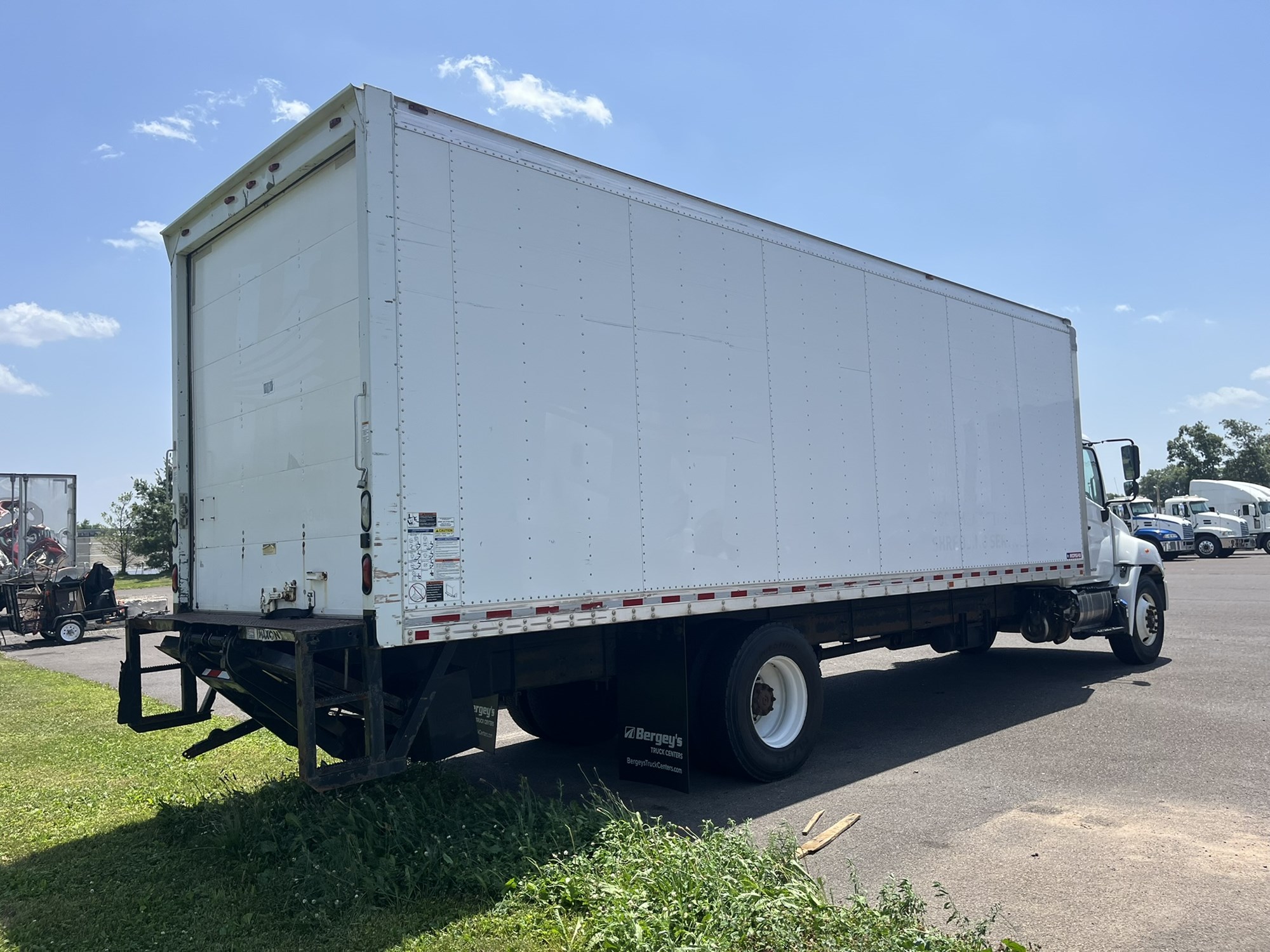 2019 HINO 268A 1203008-04 2019 HINO 268A 1203008-04